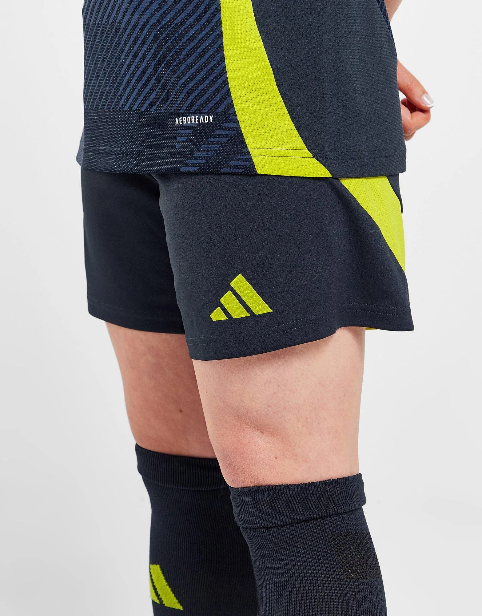 adidas Pantalón Corto Escocia 2024 Primera Equipación Mujer