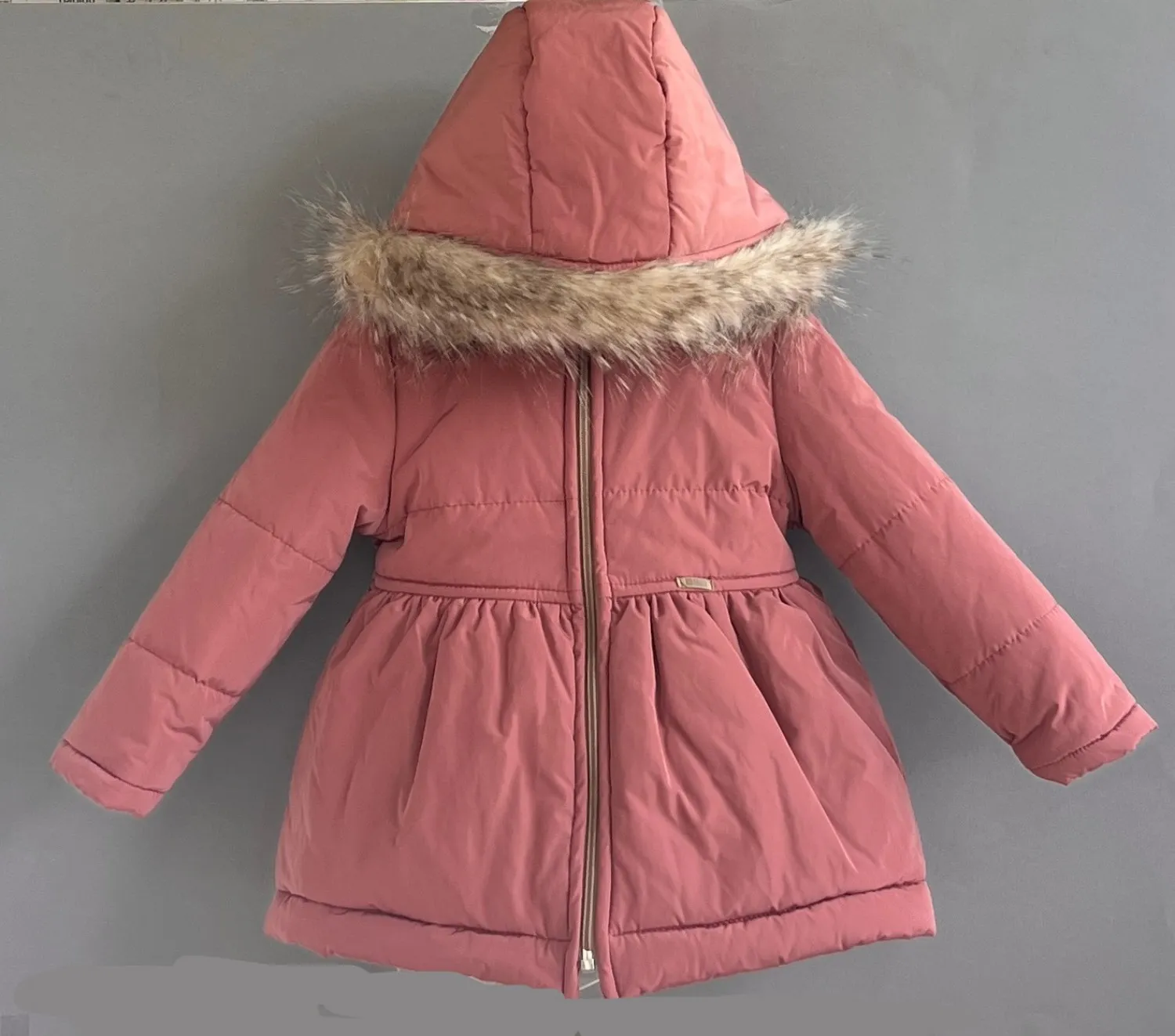 Anorak para niña en rosa viejo con interior pelo gris
