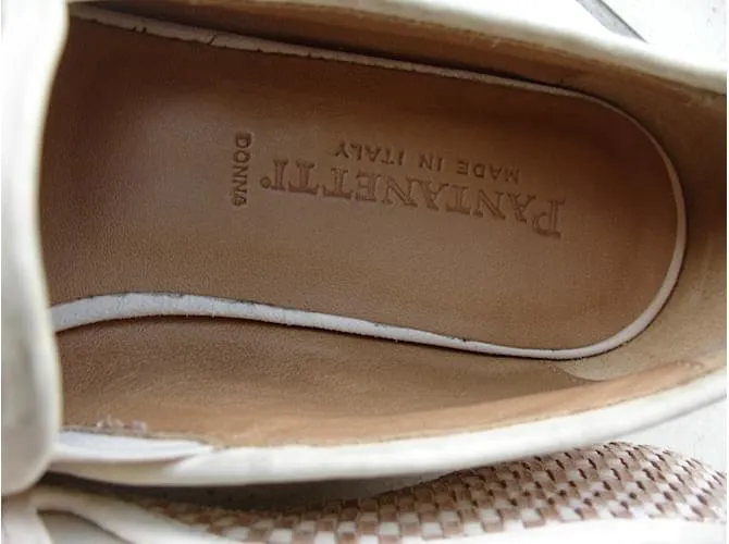 Autre Marque Tacones Beige 