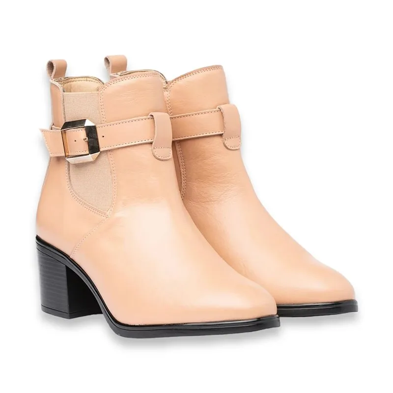 Botines Chelsea Con Hebilla Mujer Piel Napa Suave Plantilla Piel Y Gel 1301 Nude, de Eva Mañas