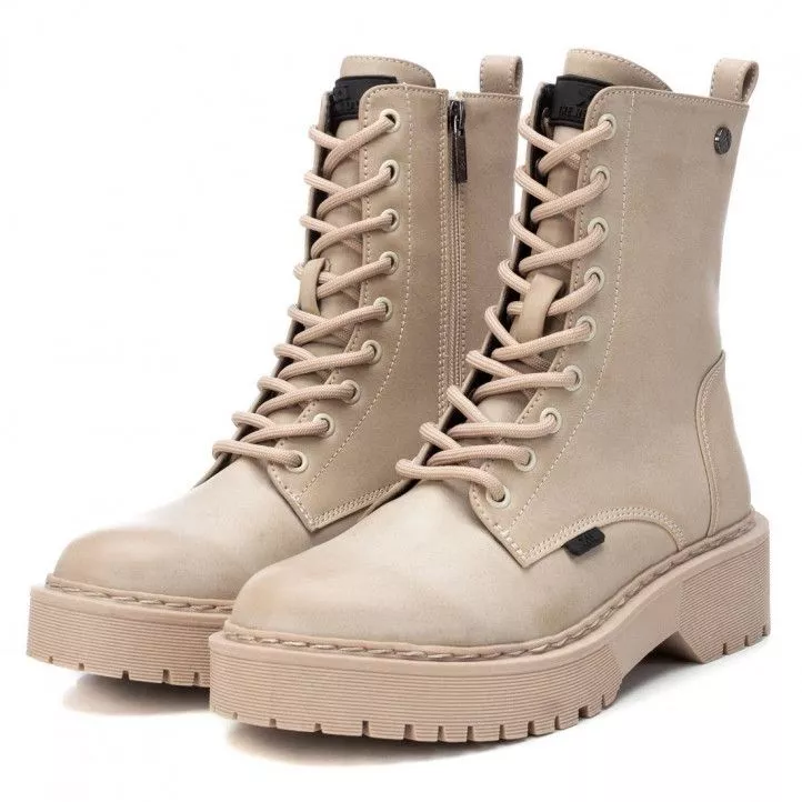 Botines planos Xti 043504 estilo militar con cremallera y cordones en beige