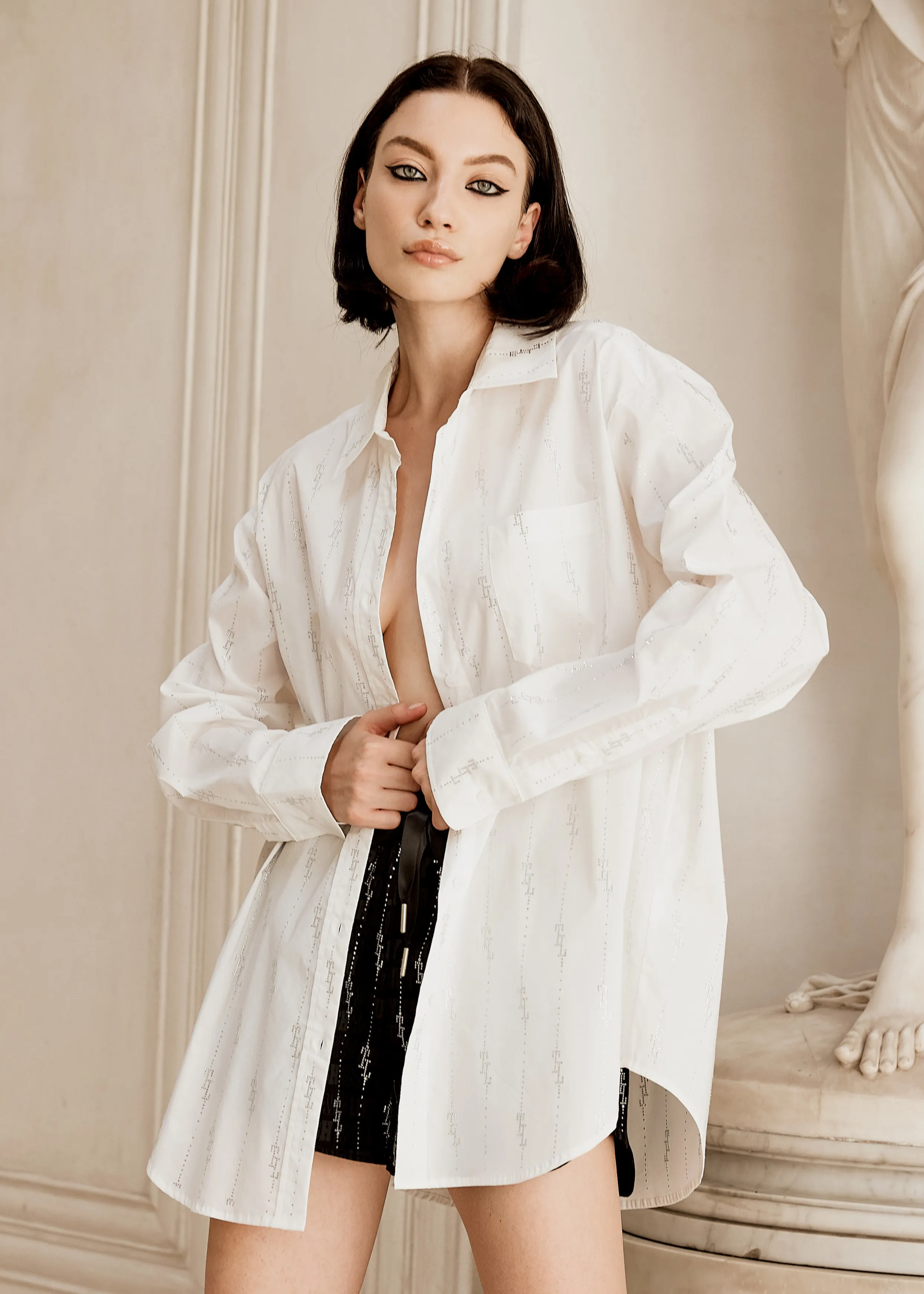 Camisa oversize blanca strass