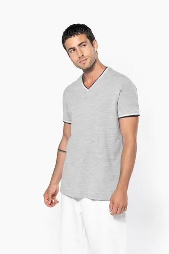 Camiseta de punto piqué con cuello de pico de hombre
