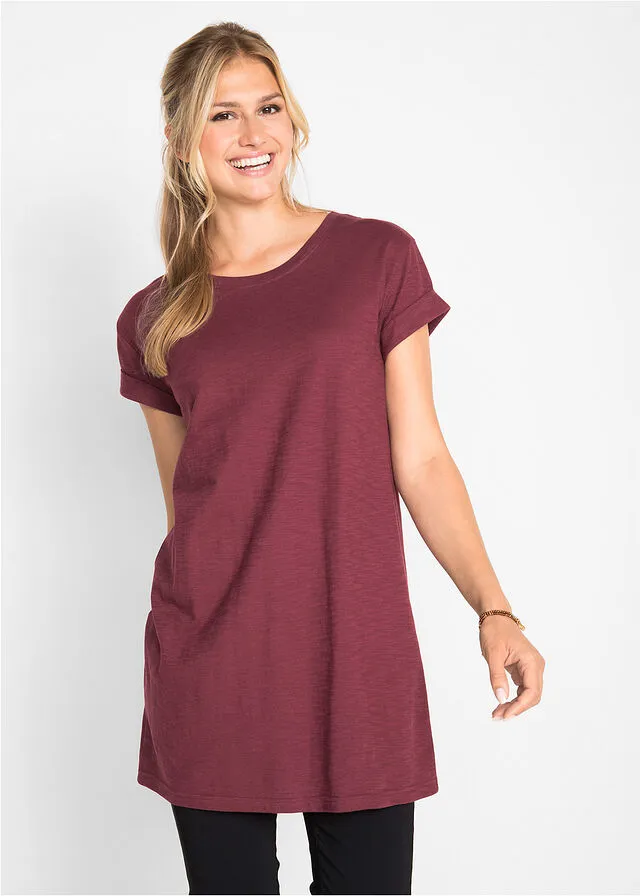 Camiseta larga estilo boxy de manga corta Rojo