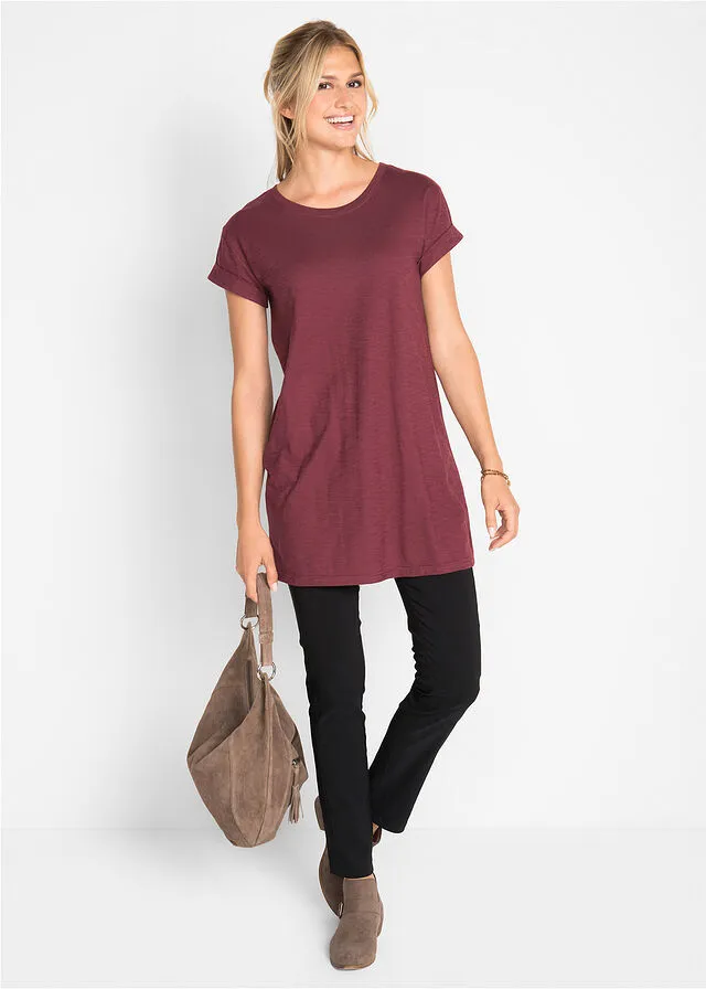 Camiseta larga estilo boxy de manga corta Rojo