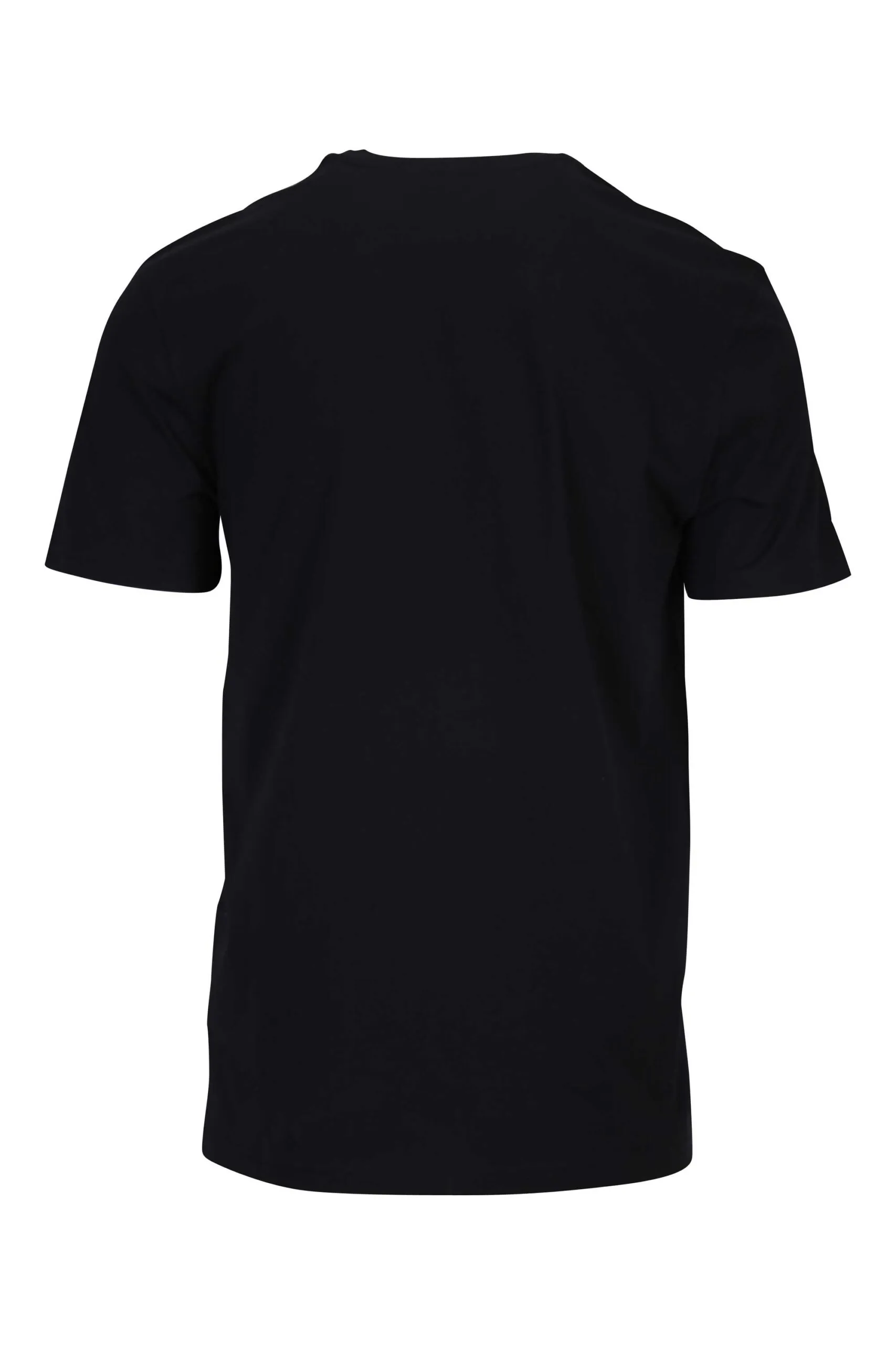 Camiseta negra con minilogo etiqueta blanca