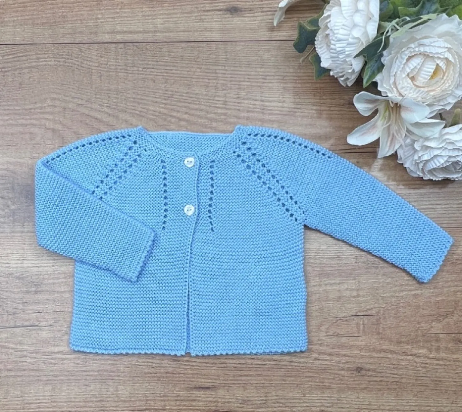 Chaqueta larga unisex en tres colores. Punto fino