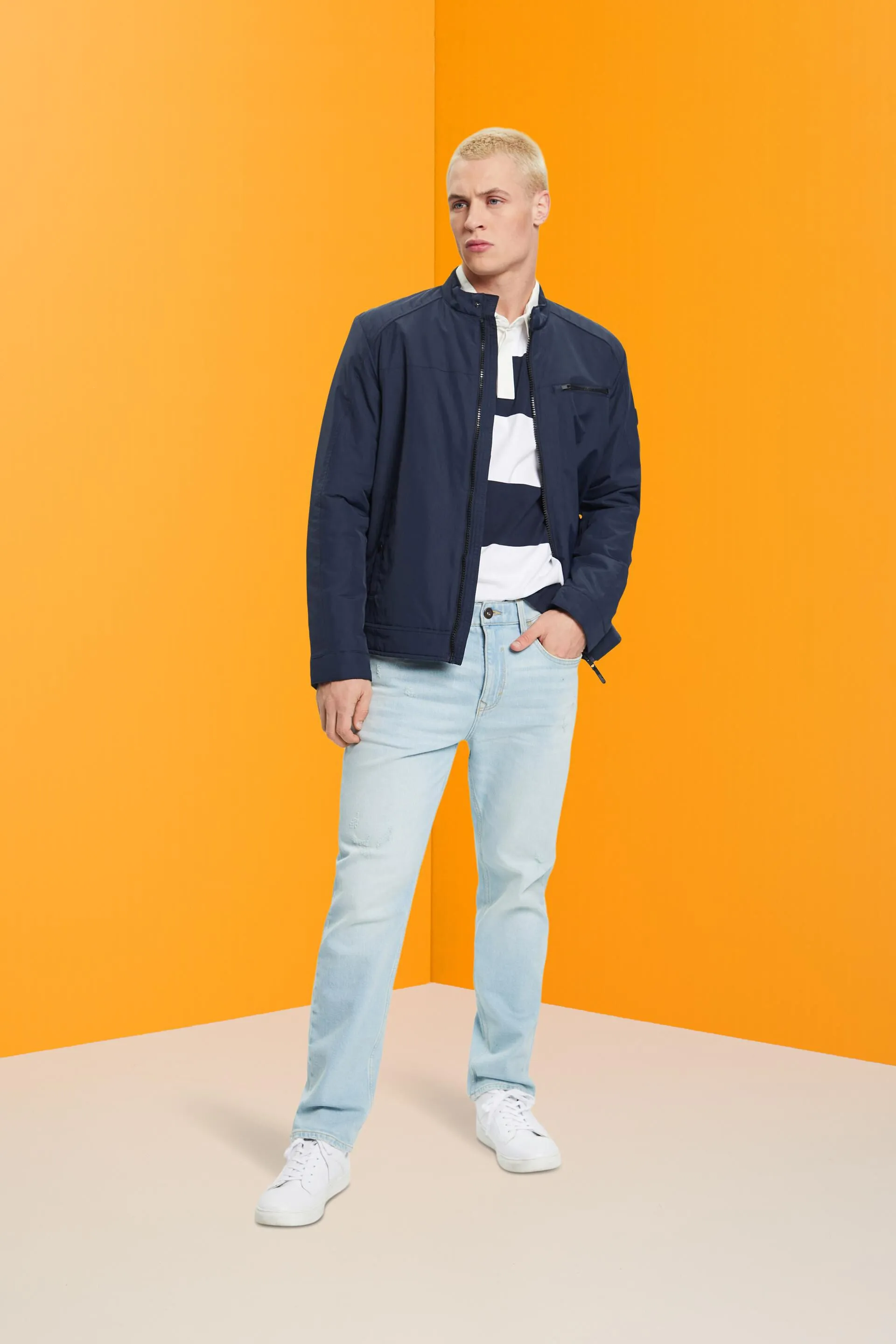 Chaqueta ripstop repelente al agua