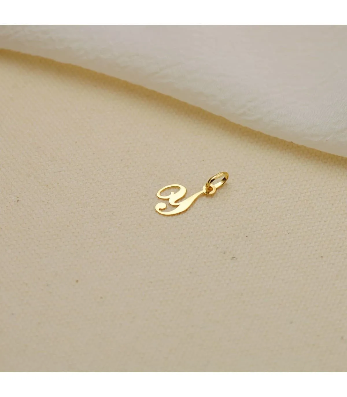 Colgante inicial Y oro amarillo 18k