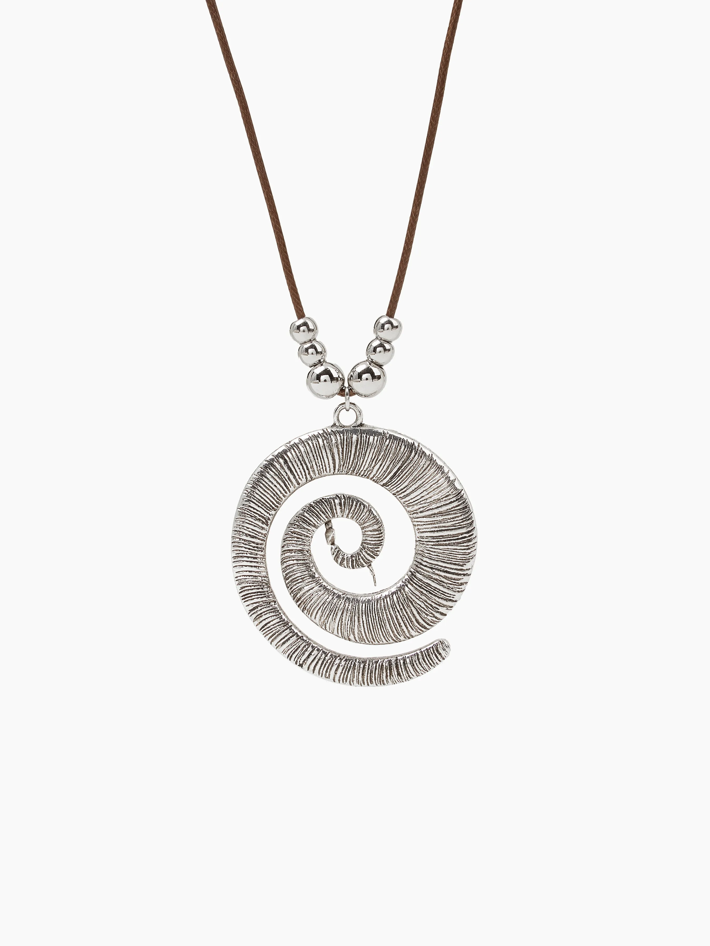 Collar con colgante de espiral