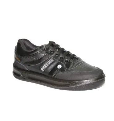 Deportivas clásica cordones Paredes en negro