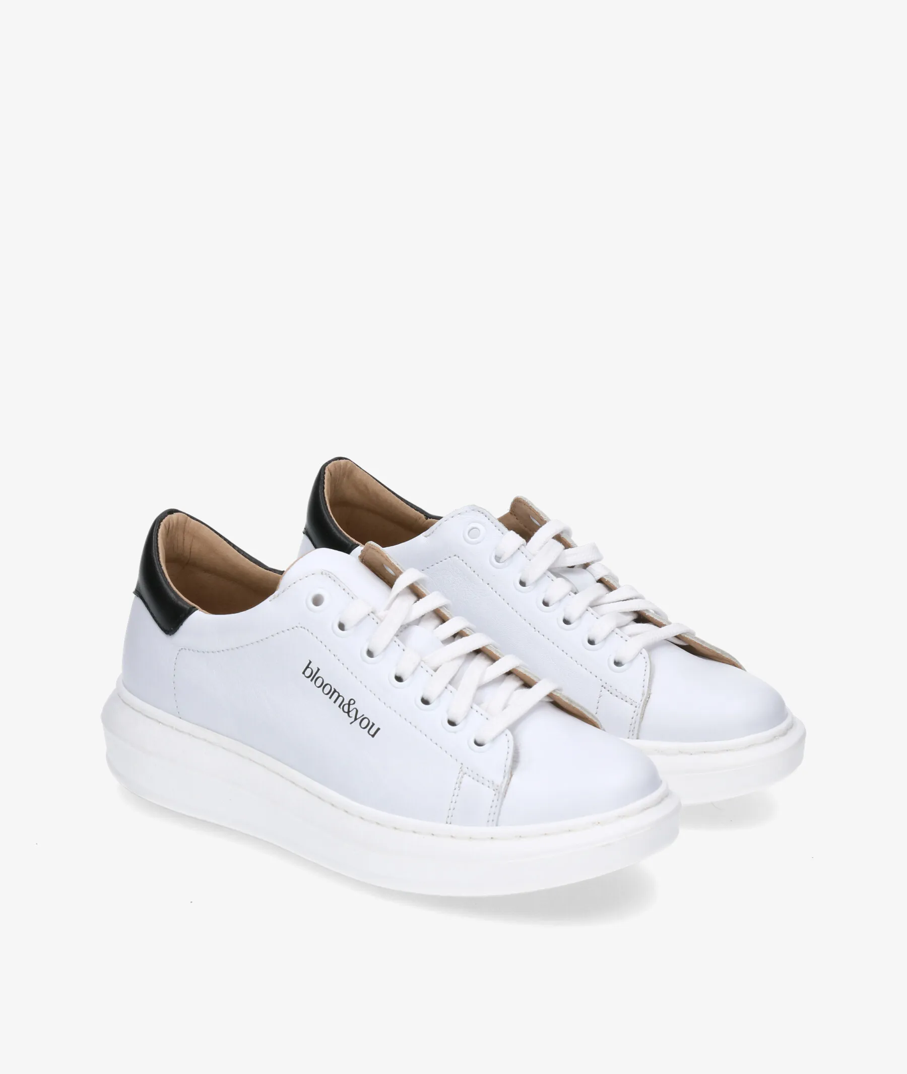 Deportivos bloom&you  IRIS en blanco