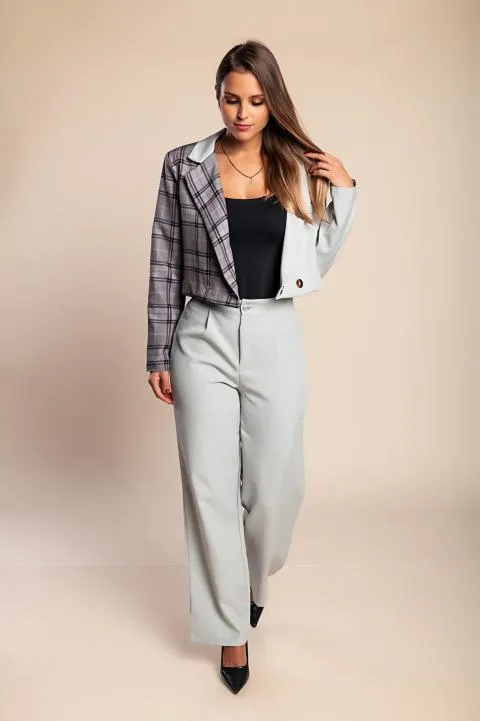 Elegante conjunto de blazer y pantalón con estampado de cuadros, gris