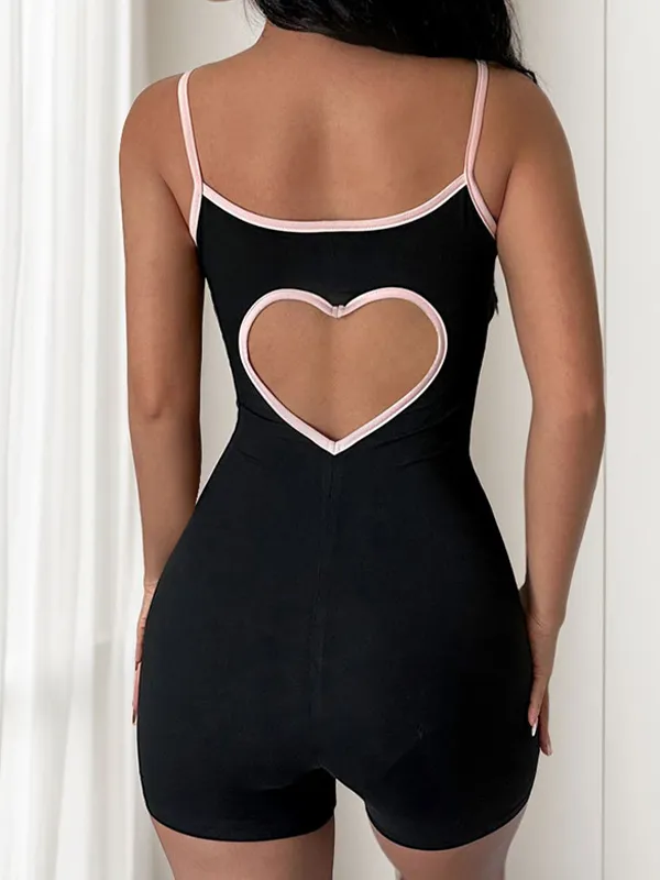 Estilo femenino dulce y picante con mamelucos con lazo hueco de amor en la espalda