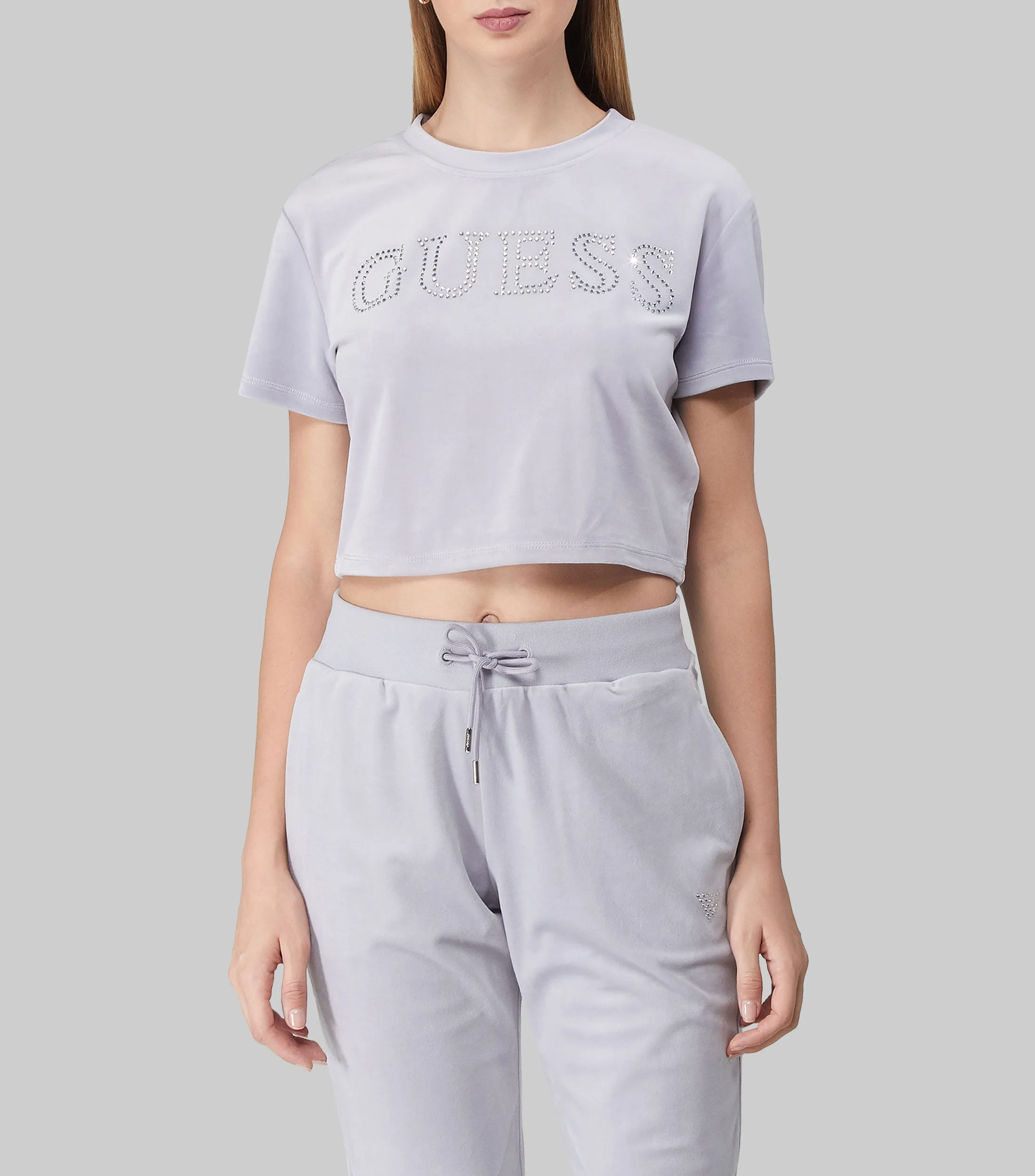 Guess Playera crop top de cuello redondo y manga corta Mujer