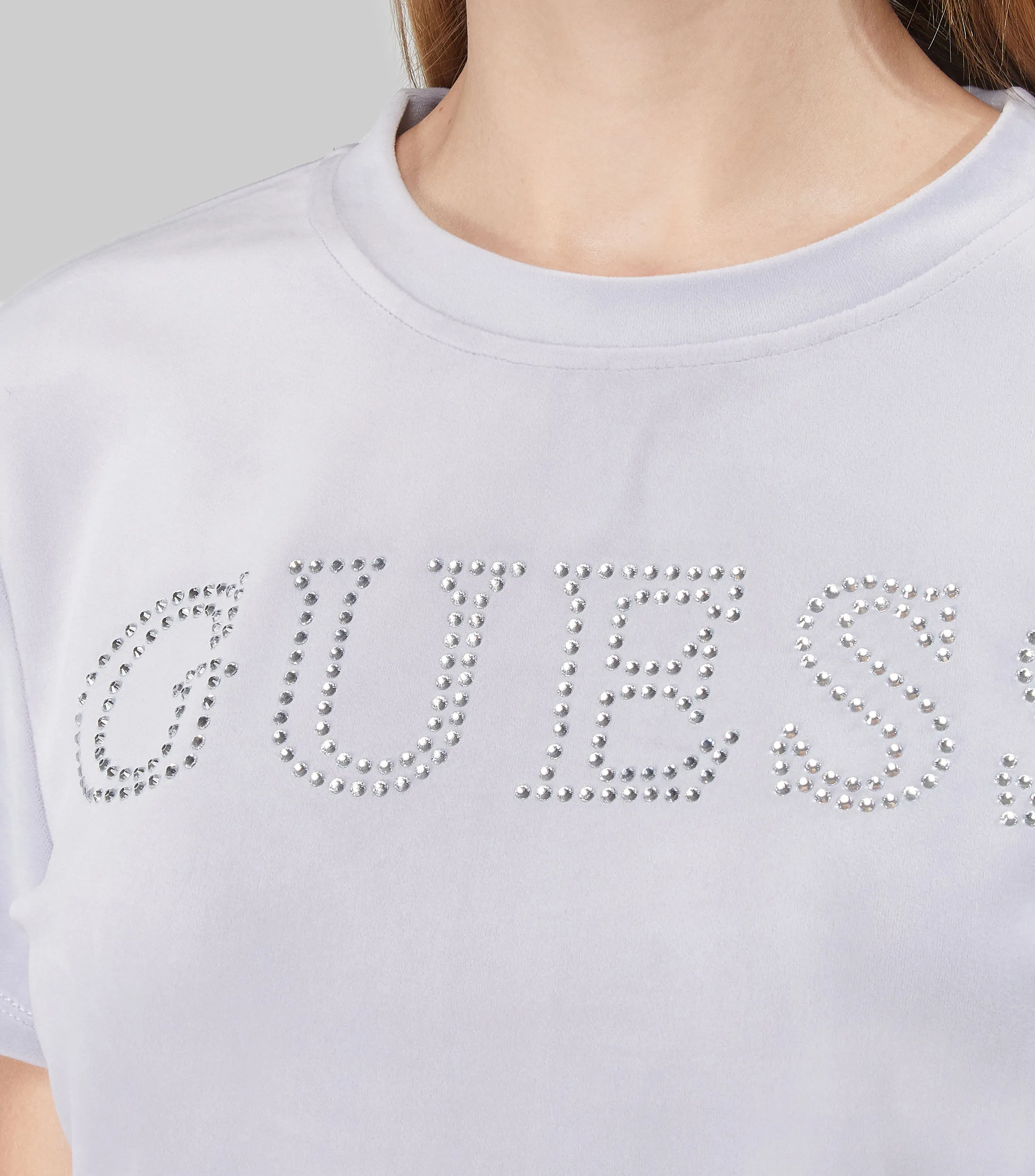 Guess Playera crop top de cuello redondo y manga corta Mujer