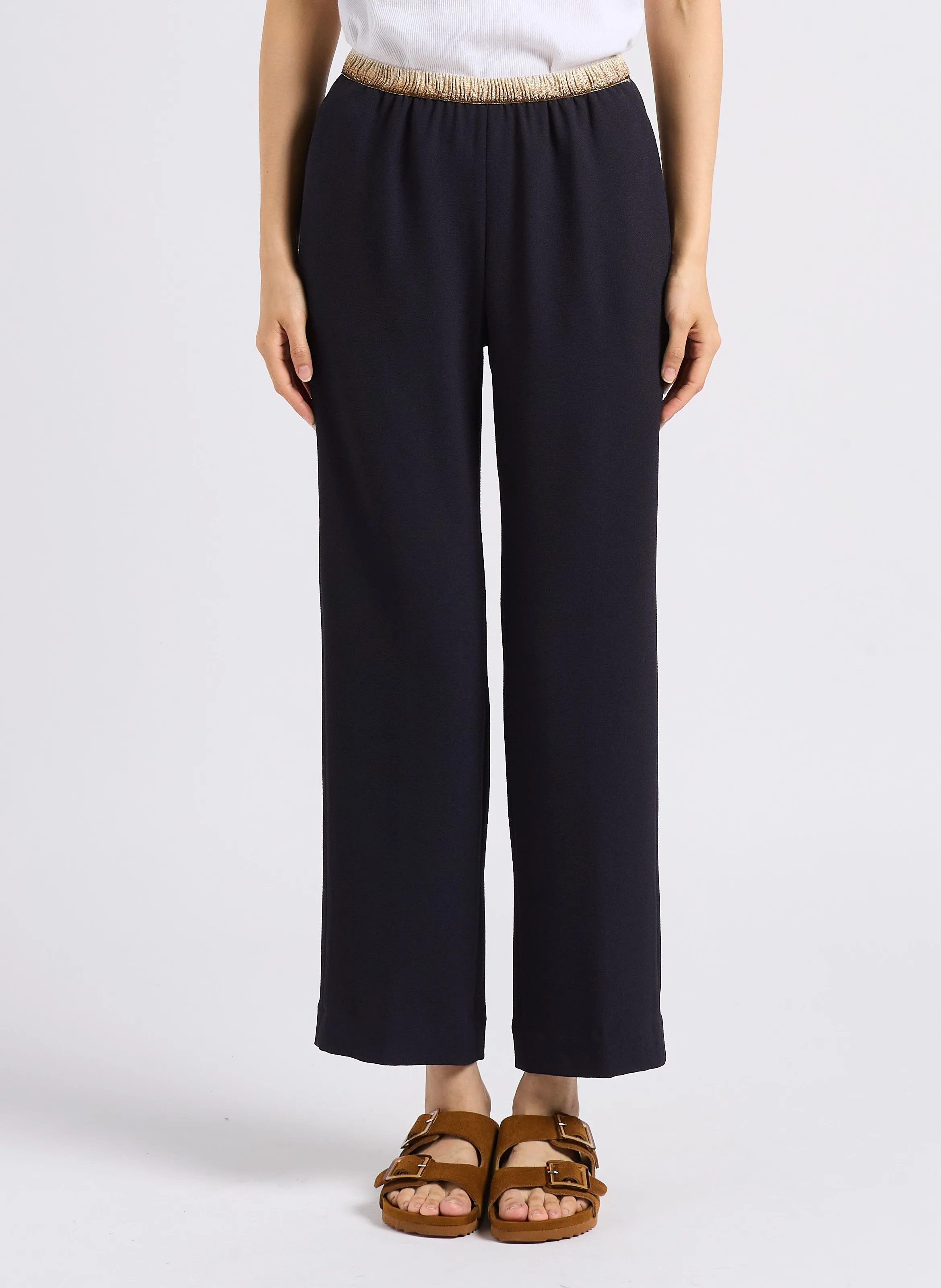 HARTFORD PRUNELLOR  PANTALóN RECTO CON CINTURA DORADA EN AZUL