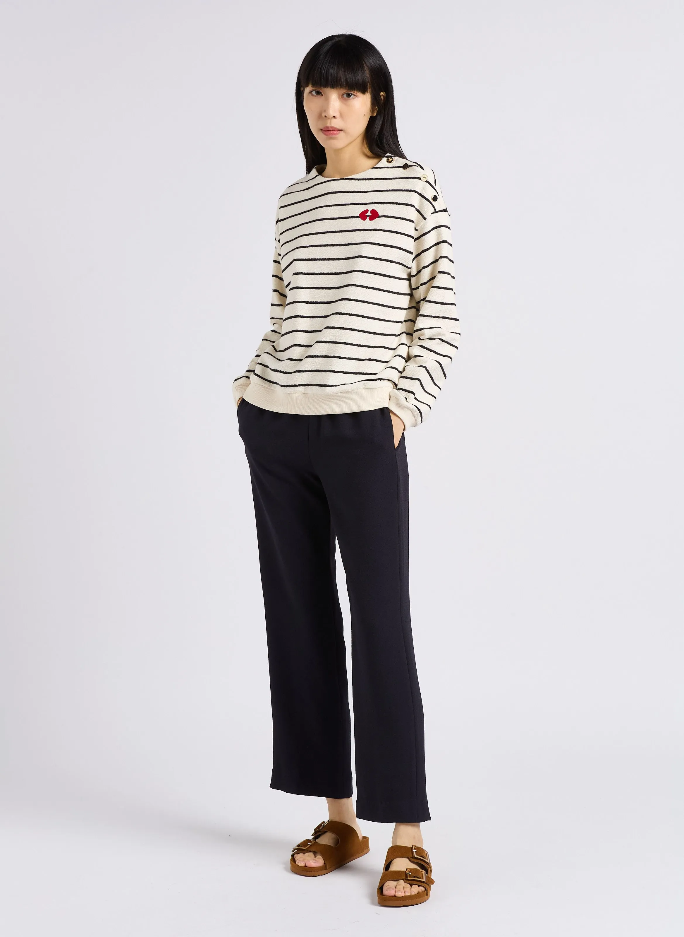 HARTFORD PRUNELLOR  PANTALóN RECTO CON CINTURA DORADA EN AZUL