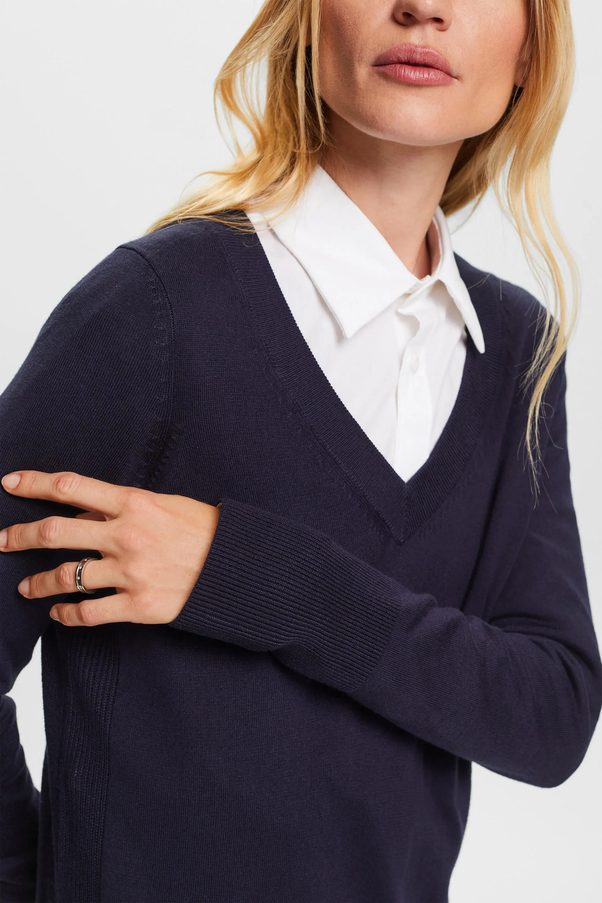 Jersey con cuello en pico