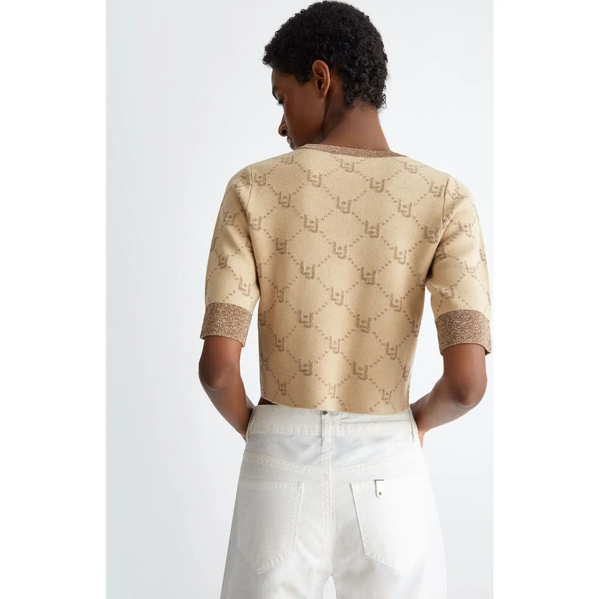 Jersey con logotipo jacquard