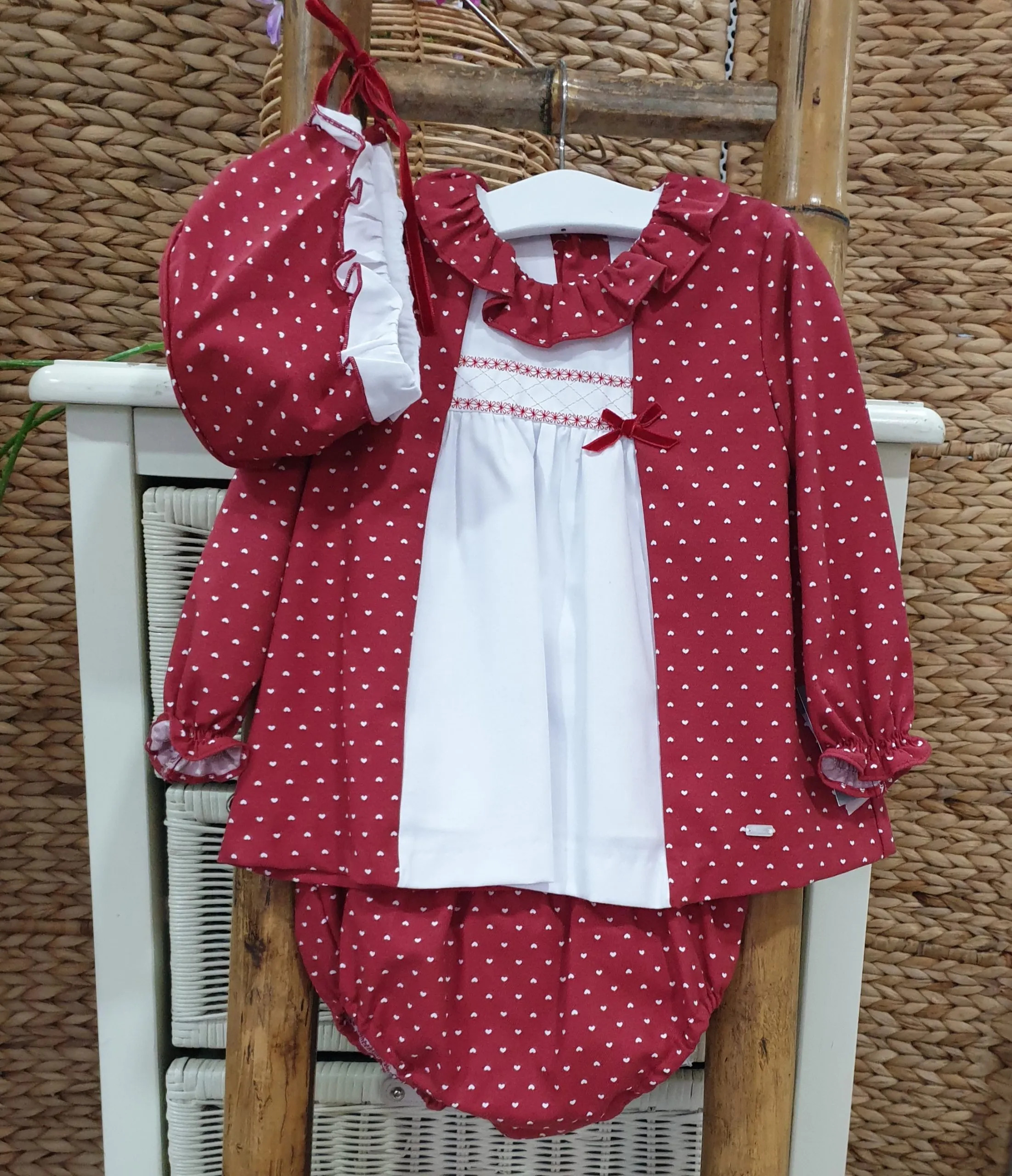 Jesusito con capota niña R300739