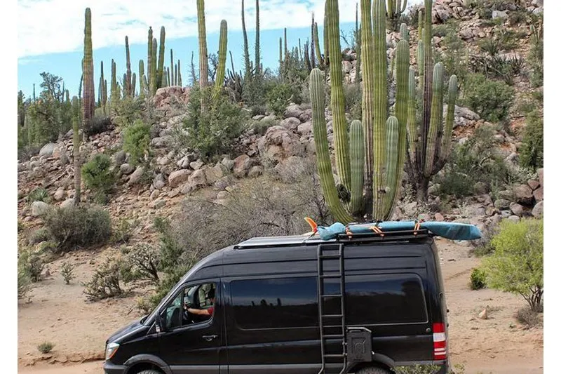 Llanta de aleación Negro Mate Havasu Black Rhino 7.5x17 ET45 84,1 6x130