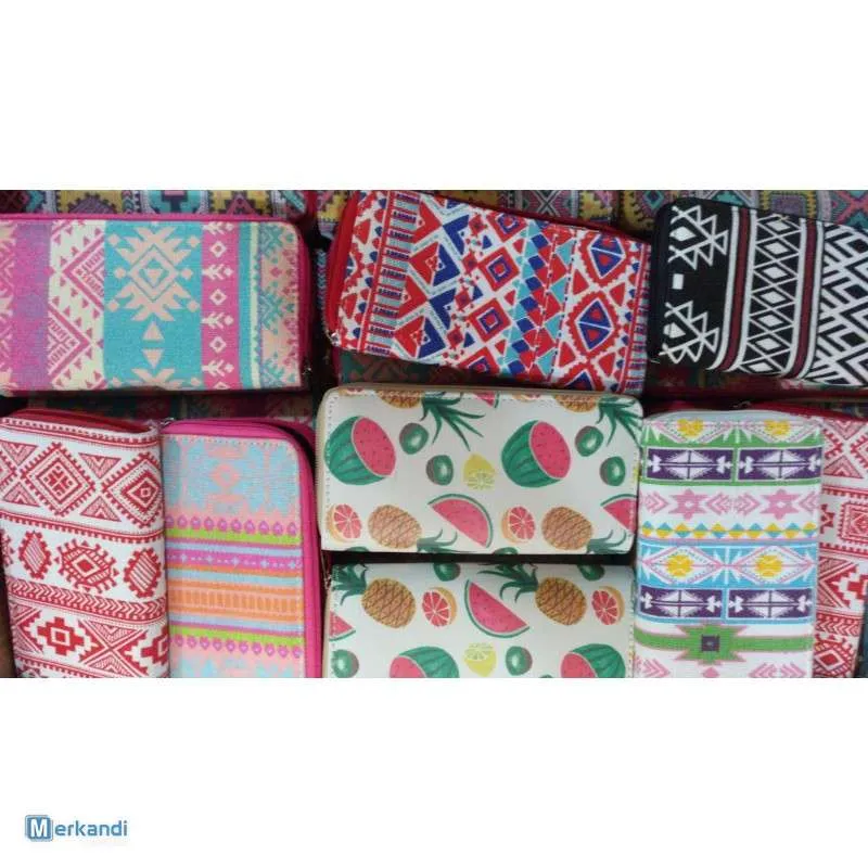 LOTE SURTIDO DE BILLETERAS Y CARTERAS ÉTNICAS PARA MUJER  DIVERSIDAD DE ESTAMPADOS Y COLORES EN PACKS DE 10 PIEZAS