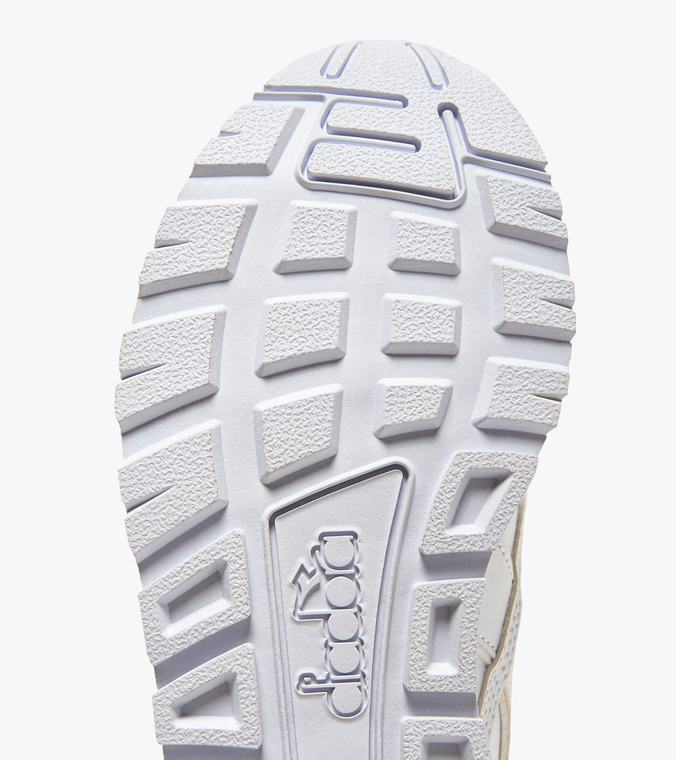 N.92 L ZAPATILLA DEPORTIVA  GENDER NEUTRAL