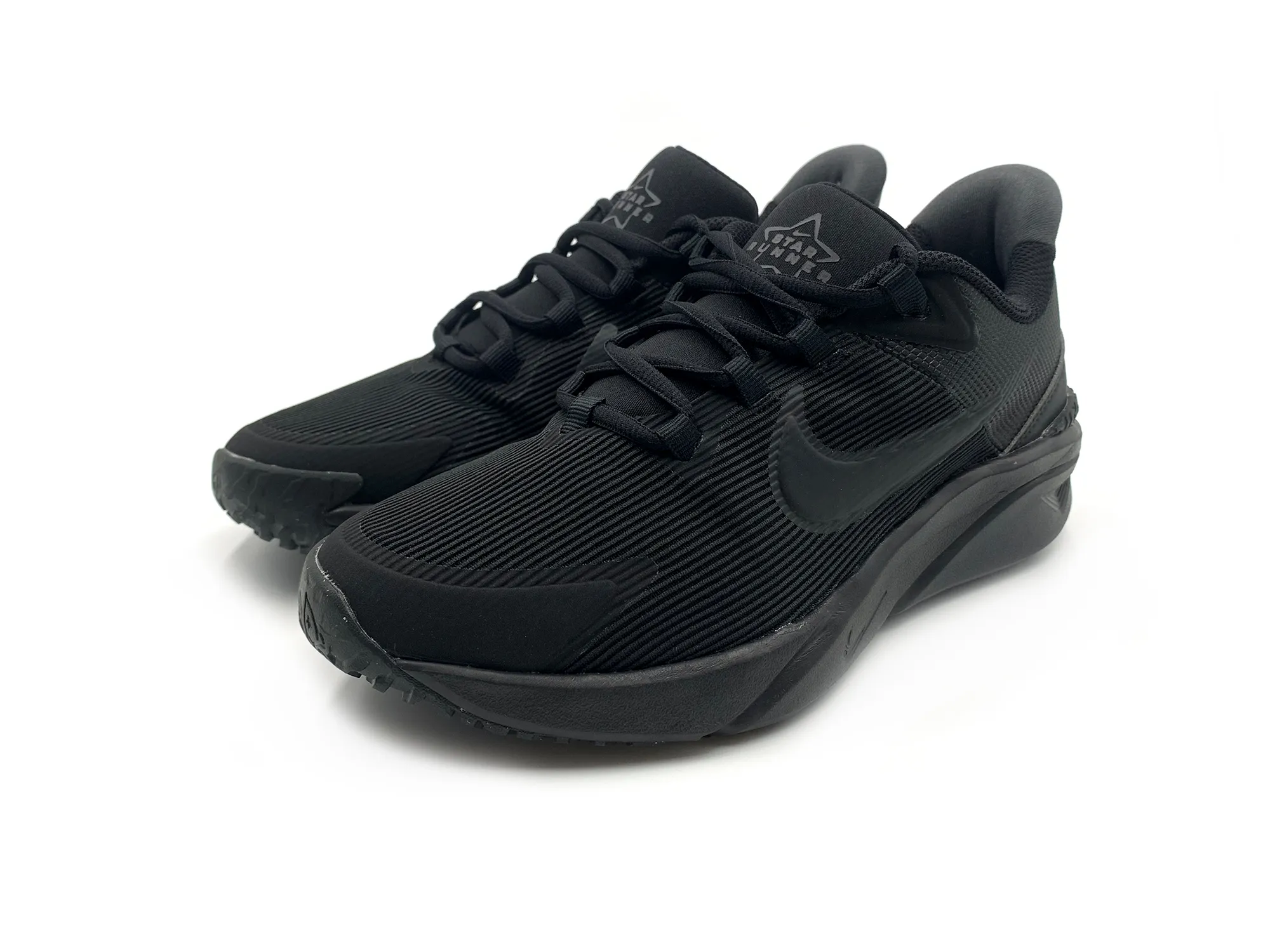 Nike Dx7615 002 Deportivo Star Runner 4 Nn Cordones Negro Niños