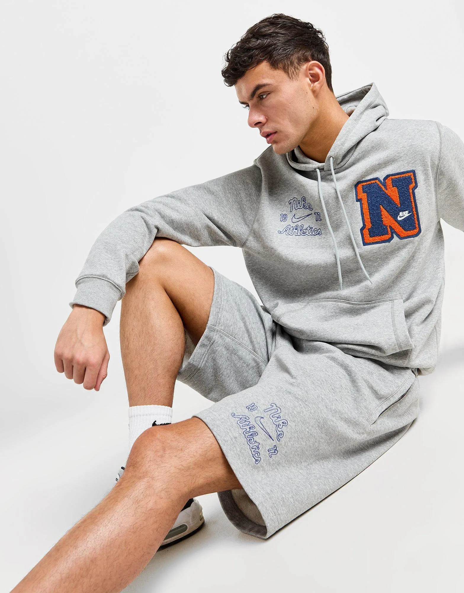 Nike Pantalón corto Club Script