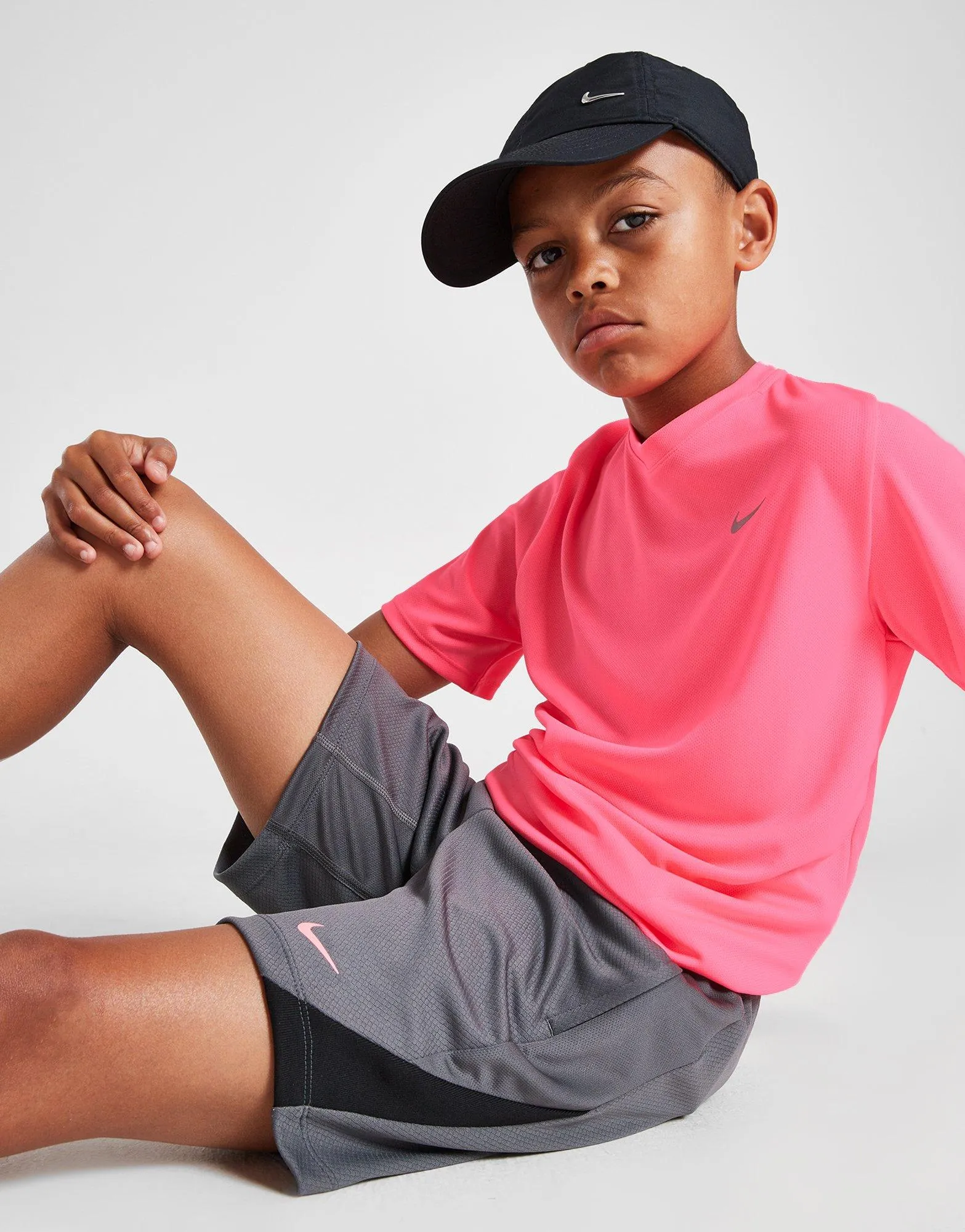 NIKE PANTALóN CORTO DRIFIT STRIKE JúNIOR