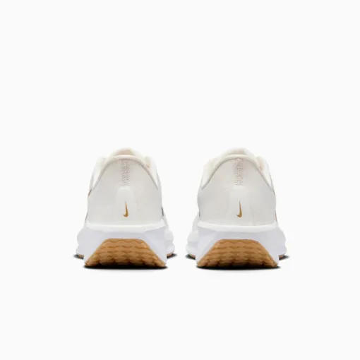 Nike quest 6 36