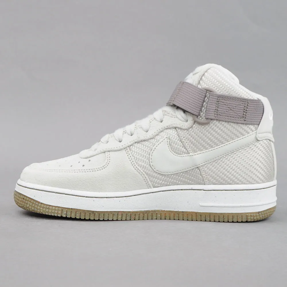 Nike WMNS Air Force 1 HI Premium
