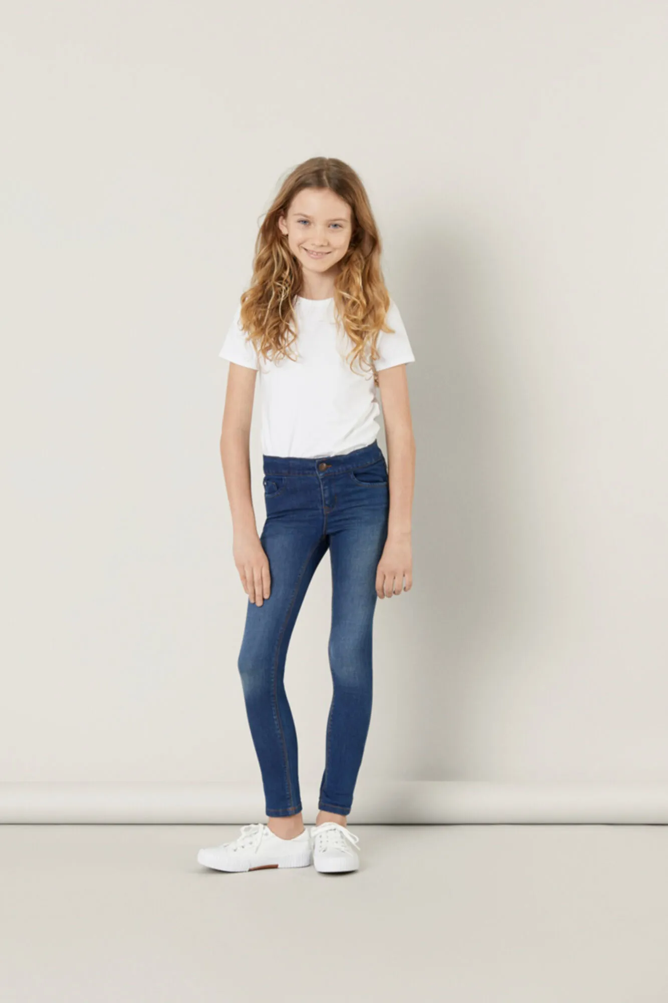 Pantalón vaquero de niña