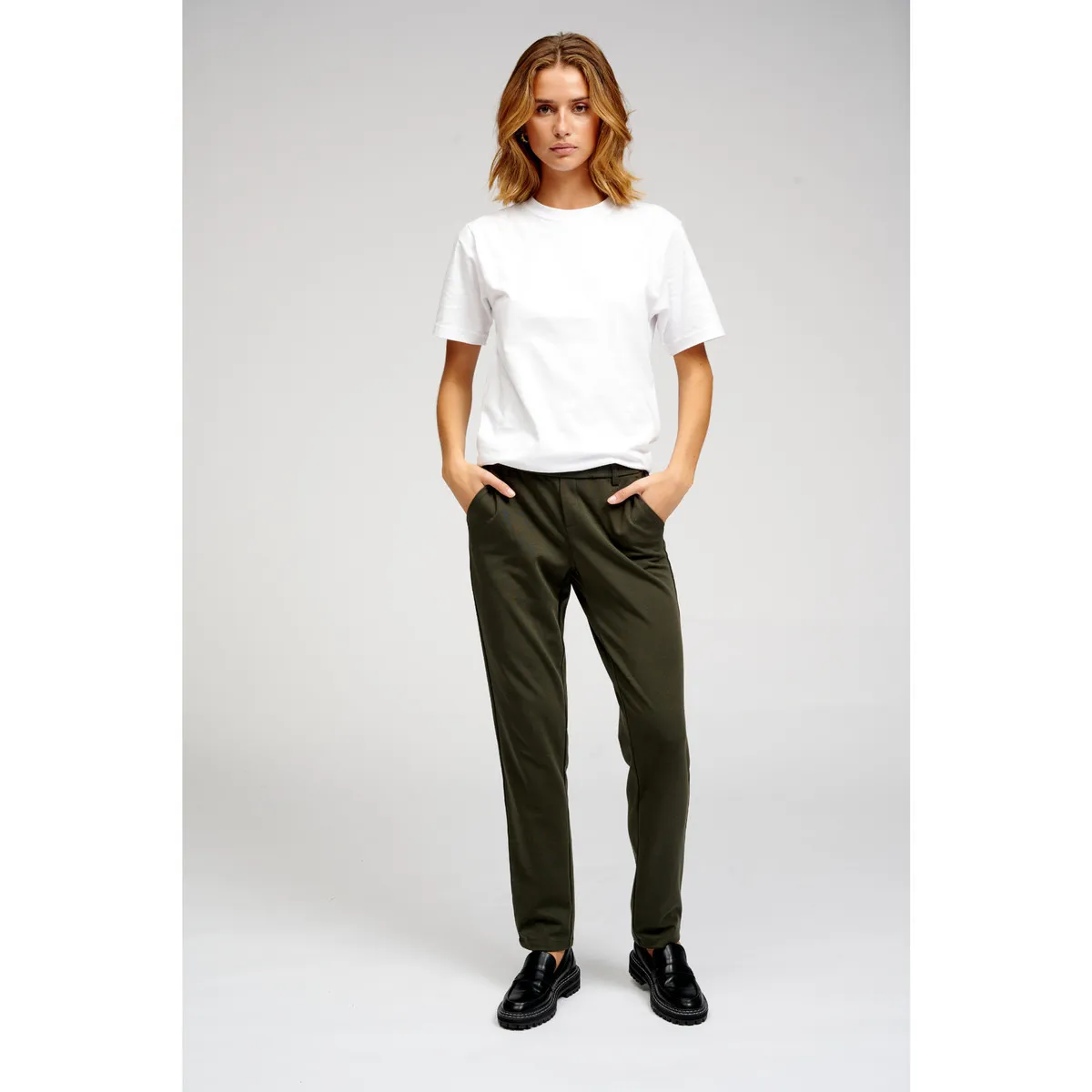 PANTALONES DEPORTIVOS THE ORIGINAL  BEIGE