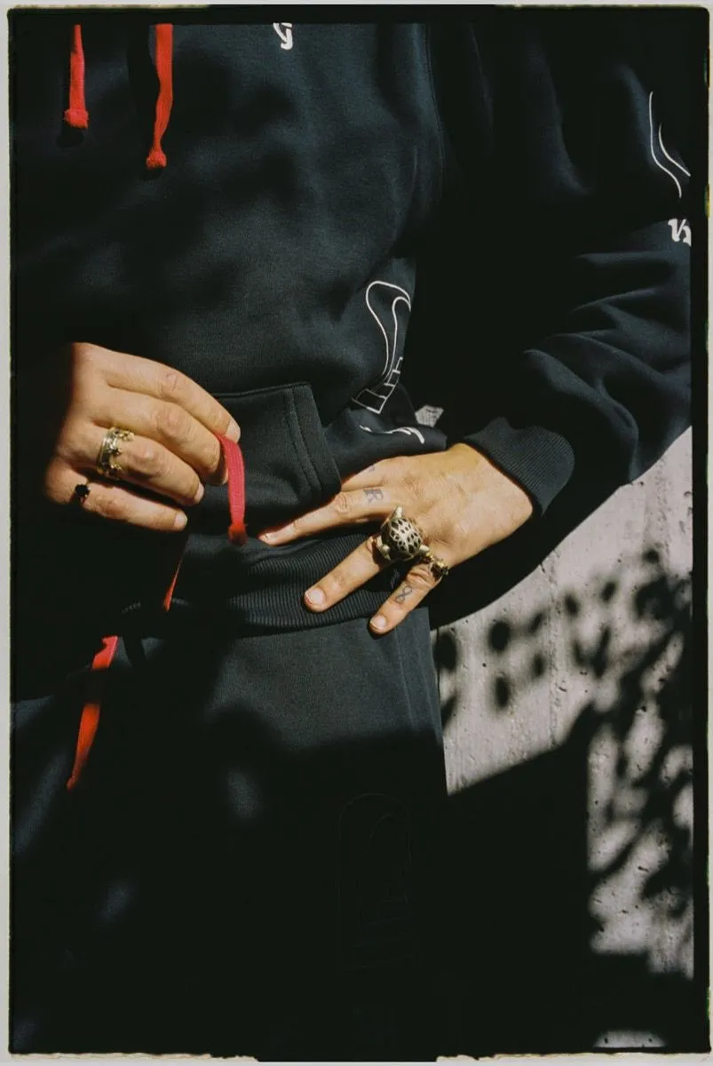 PANTALÓN CHANDAL GRIMEY VITA DEORUM (GRMY X OJ)  BLACK | FW23