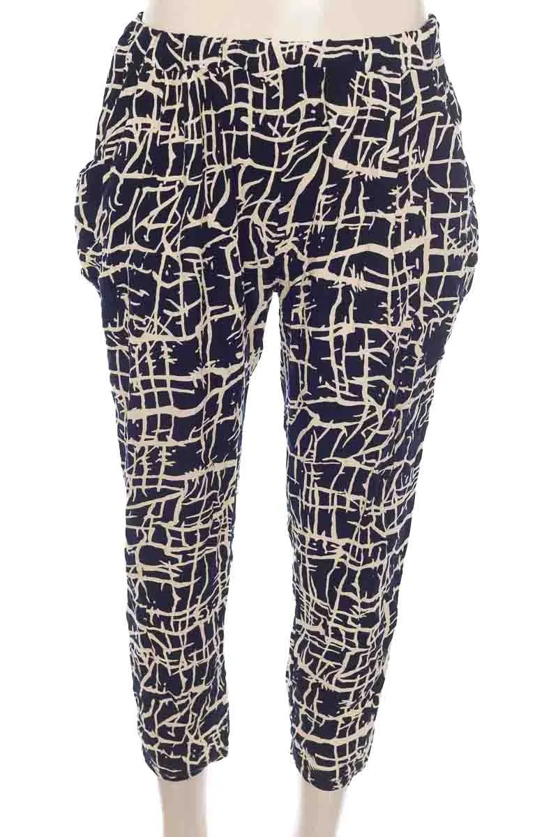 PANTALóN COLOR AZUL  CLOSEANDO