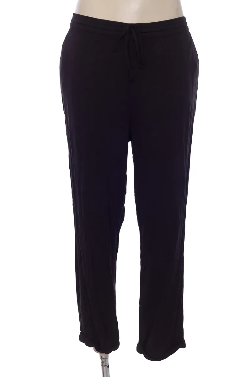PANTALóN COLOR NEGRO  ESPRIT