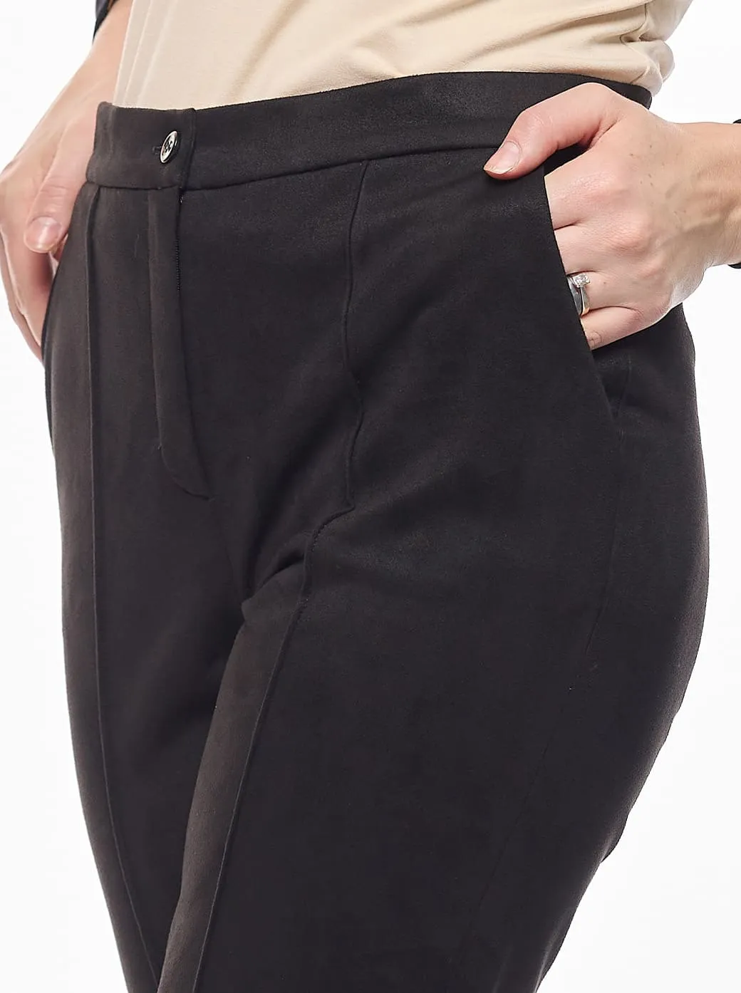 Pantalón gamuza negro Tiziana