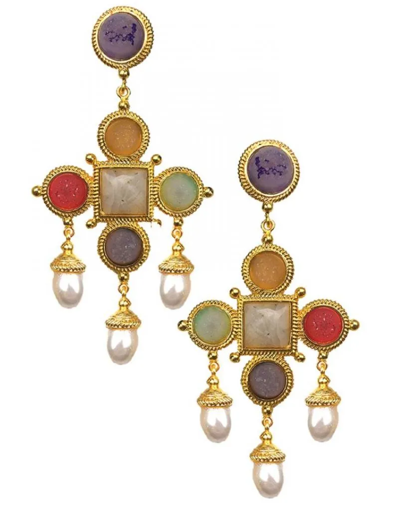 PENDIENTES LARGOS CON CRUZ DE PEDRERIA PARA ESTAR PERFECTA EN BODAS