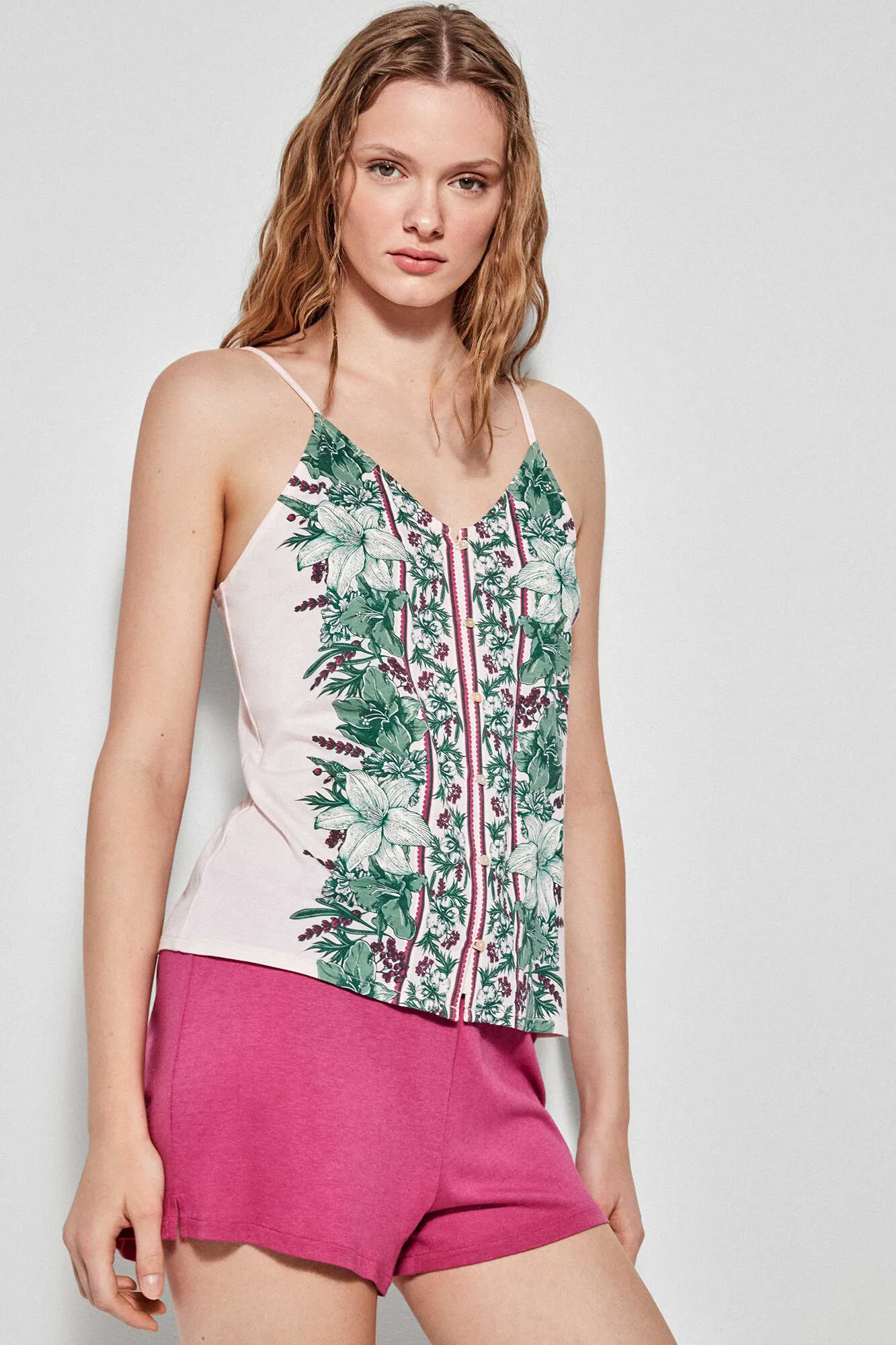 Pijama corto con camiseta estampada