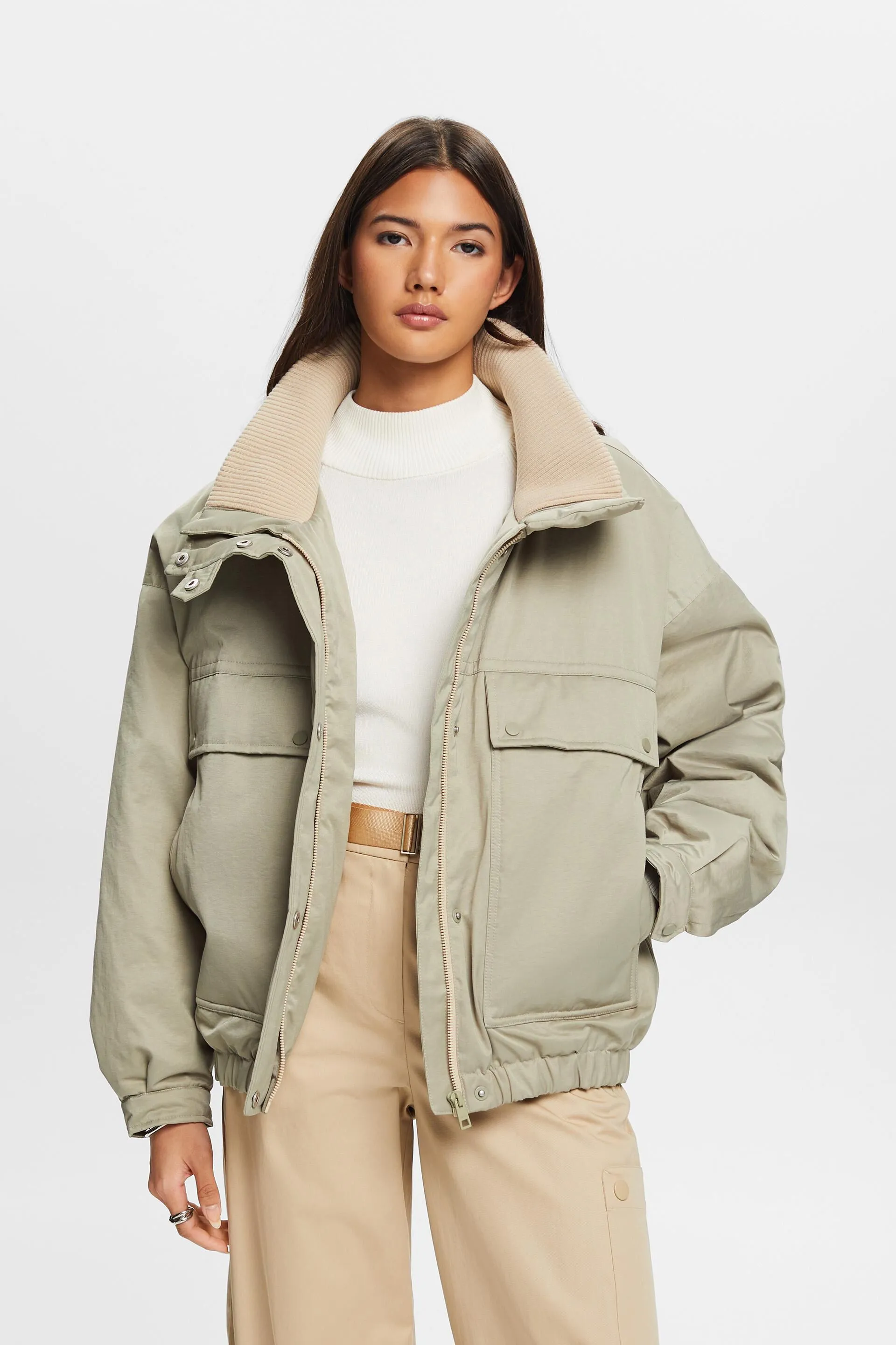 Reciclado: chaqueta estilo parka acolchada
