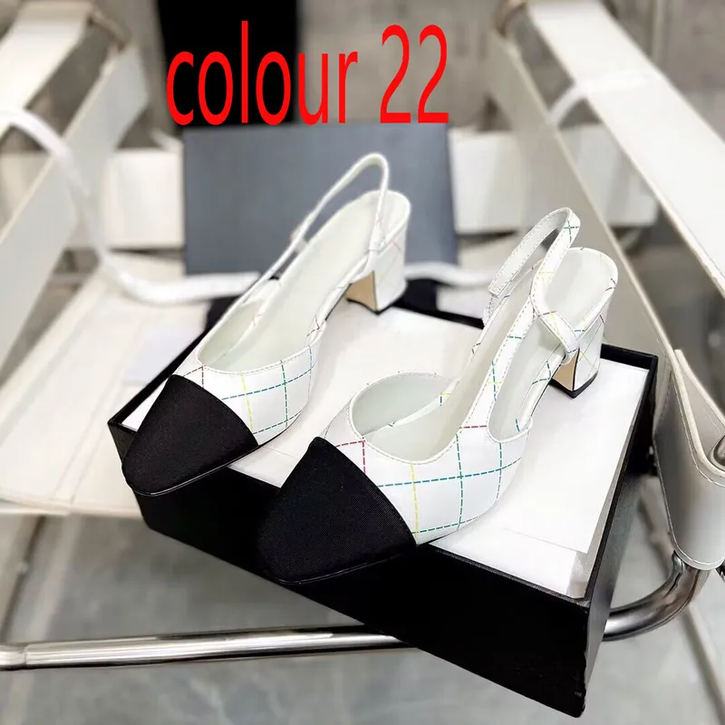 Sandalia de vestir Zapatos de diseñador de cuero Tacón grueso tacones altos Sandalias con hebilla de cinturón Moda Sexy Bar Fies