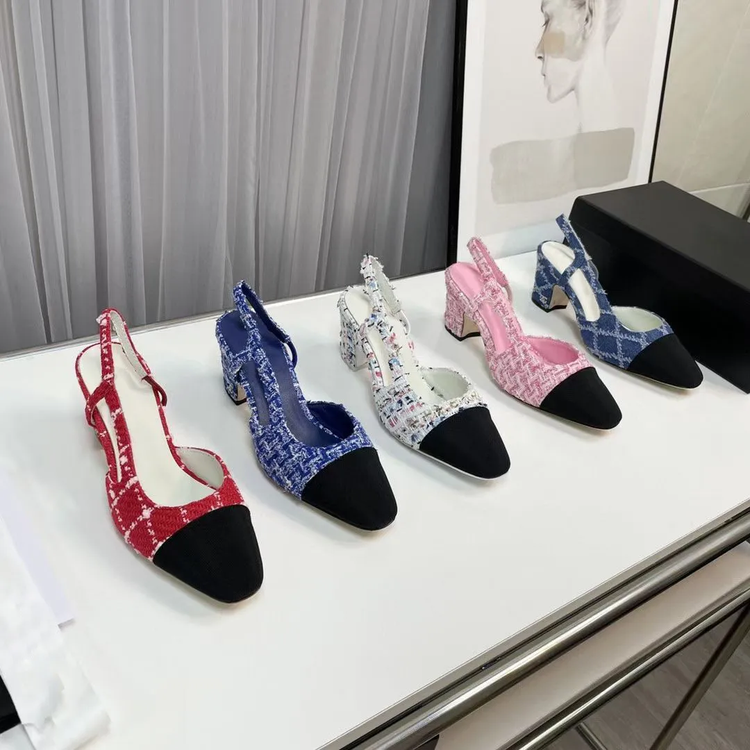 Sandalia de vestir Zapatos de diseñador de cuero Tacón grueso tacones altos Sandalias con hebilla de cinturón Moda Sexy Bar Fies