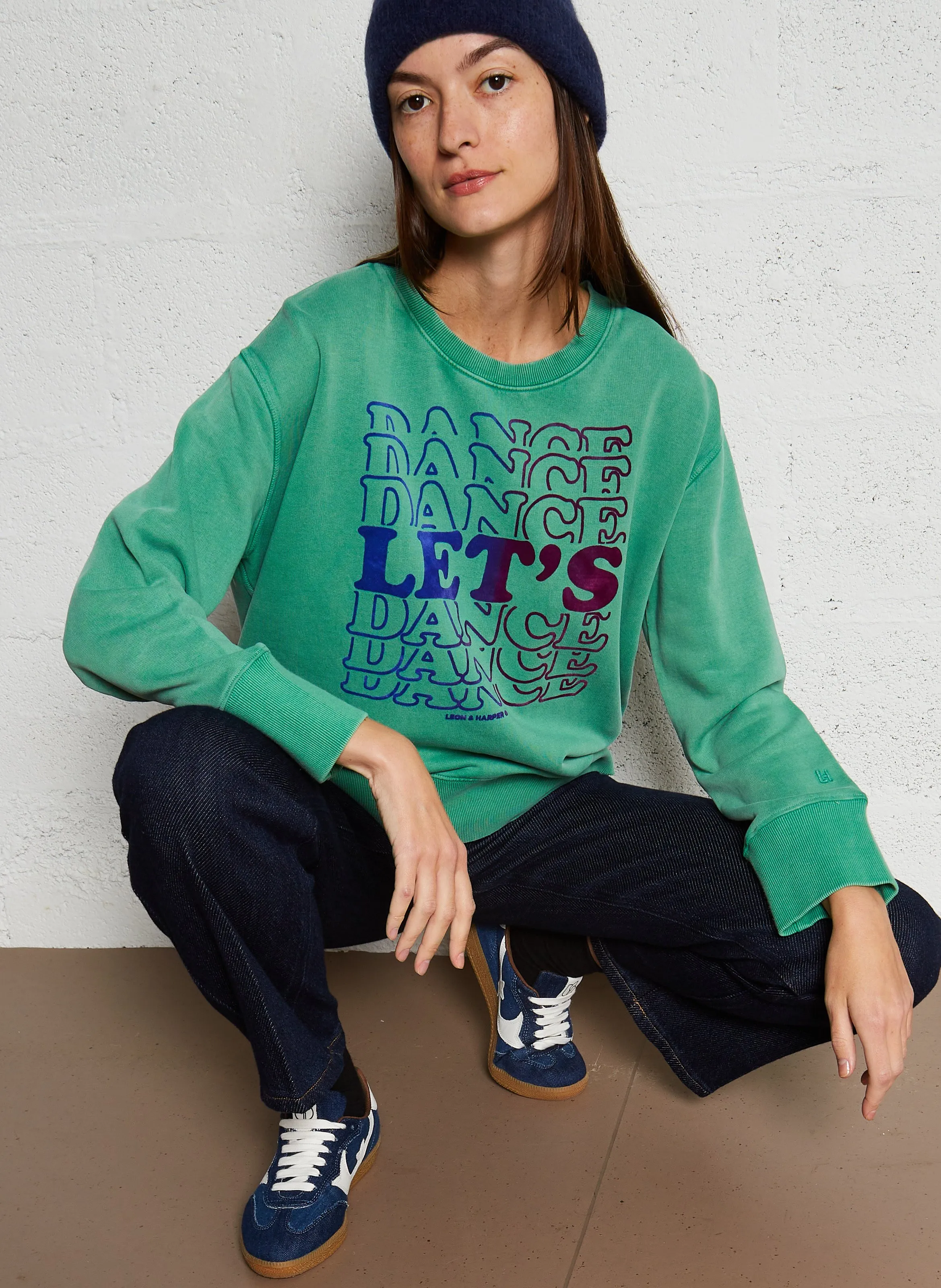 SORBET  SUDADERA RECTA CON CUELLO REDONDO Y ESTAMPADO TIPOGRáFICO EN VERDE