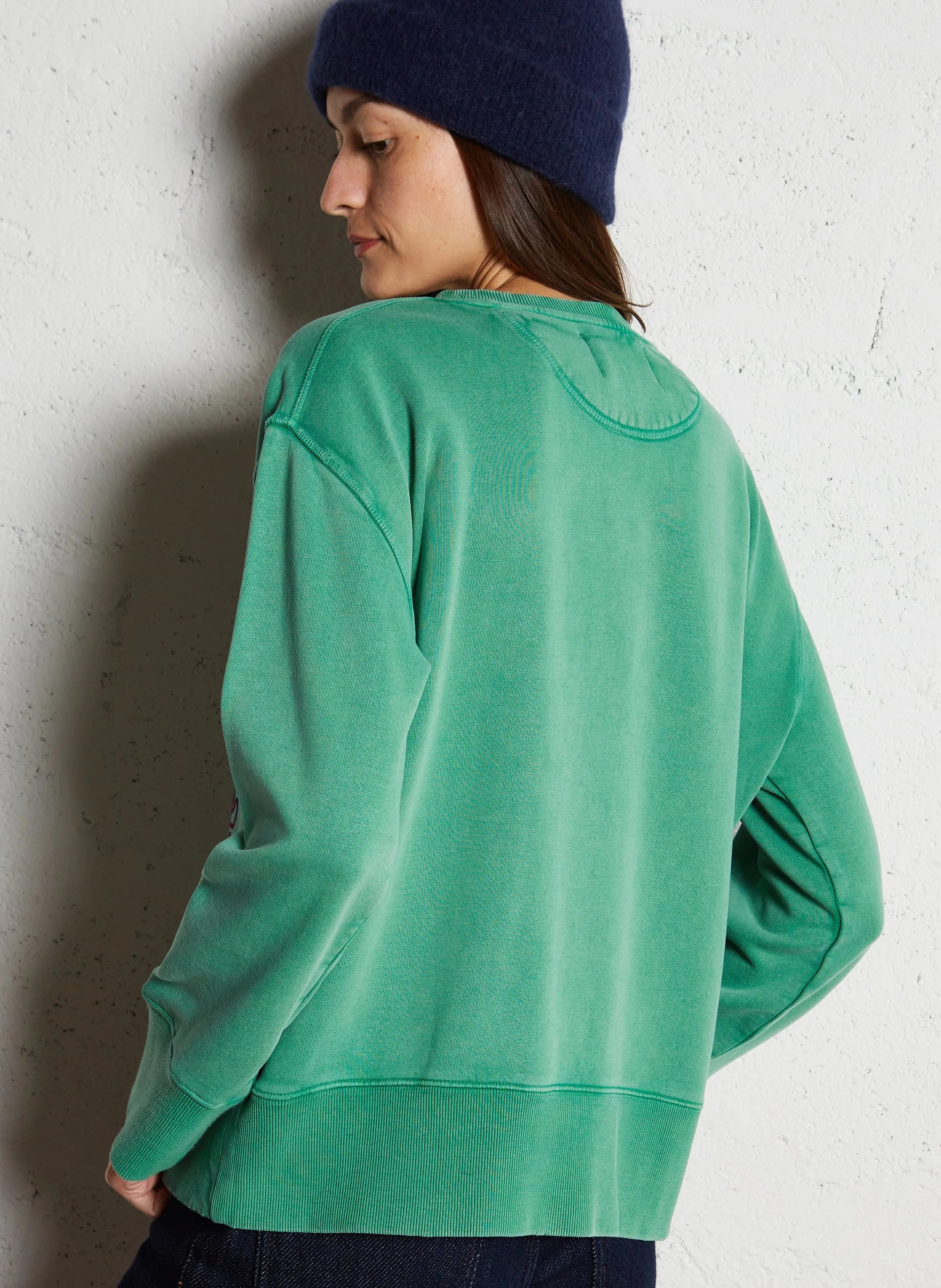 SORBET  SUDADERA RECTA CON CUELLO REDONDO Y ESTAMPADO TIPOGRáFICO EN VERDE