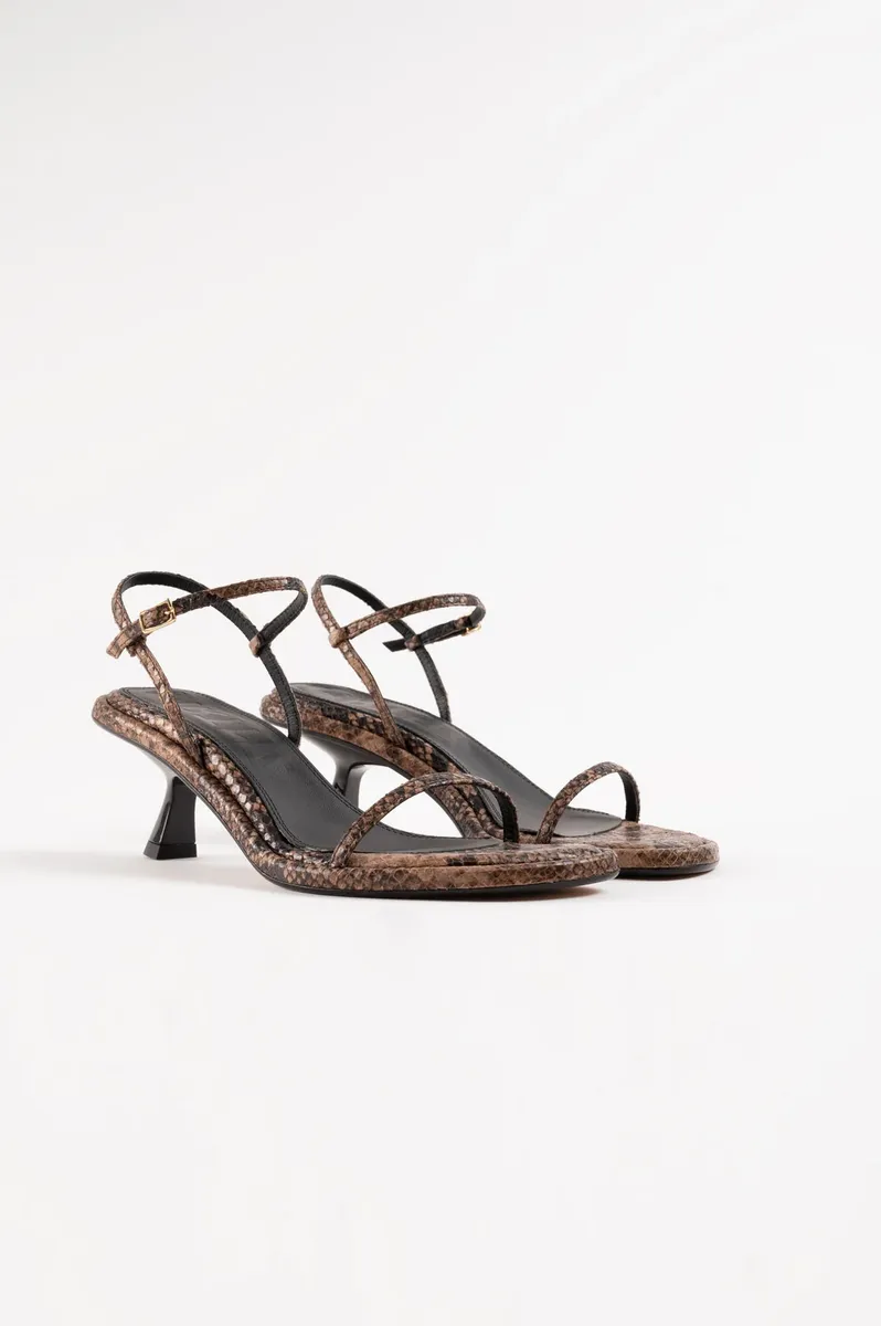 SOULIERS MARTINEZ SANDALS