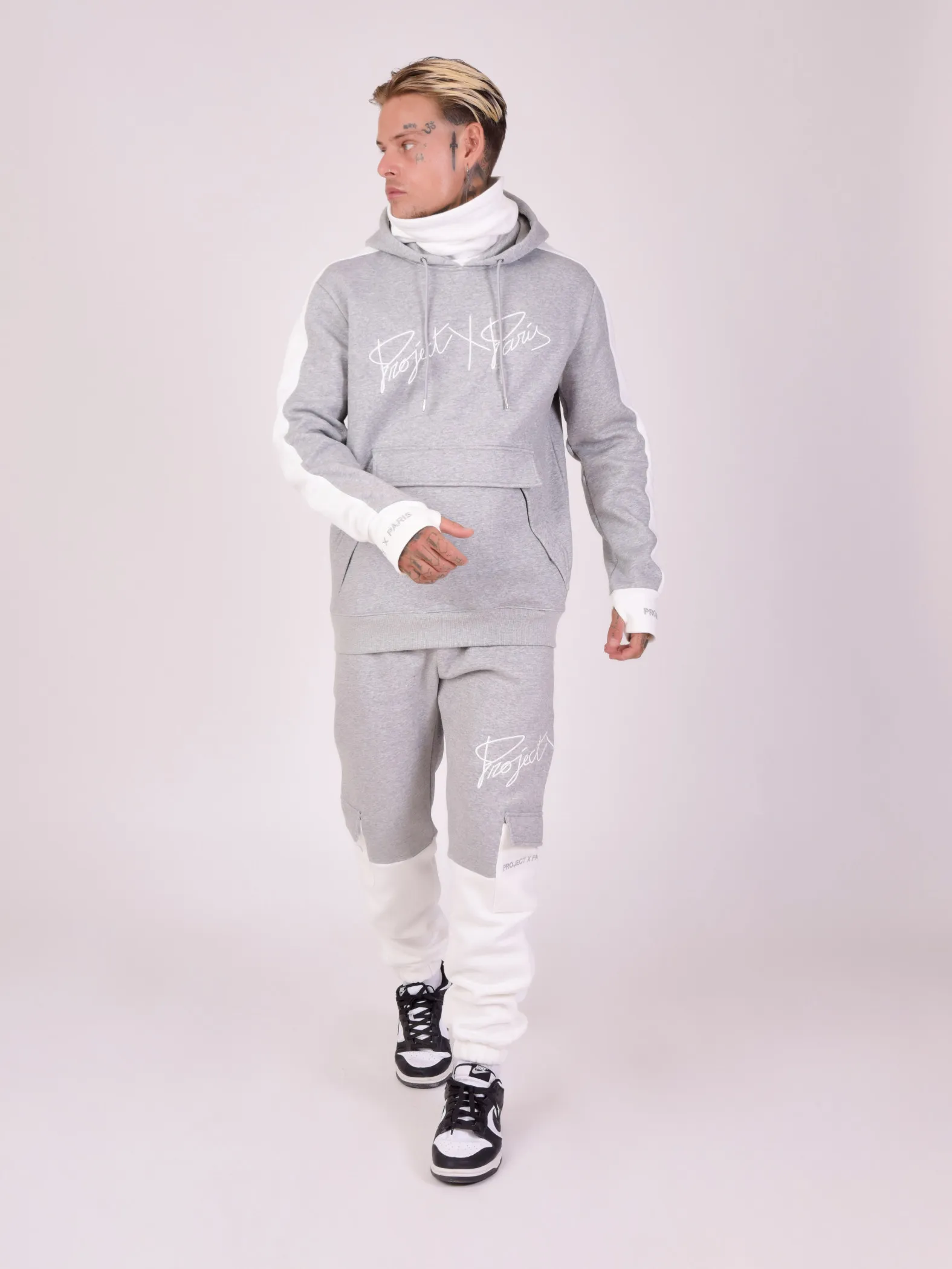 Sudadera bicolor con capucha