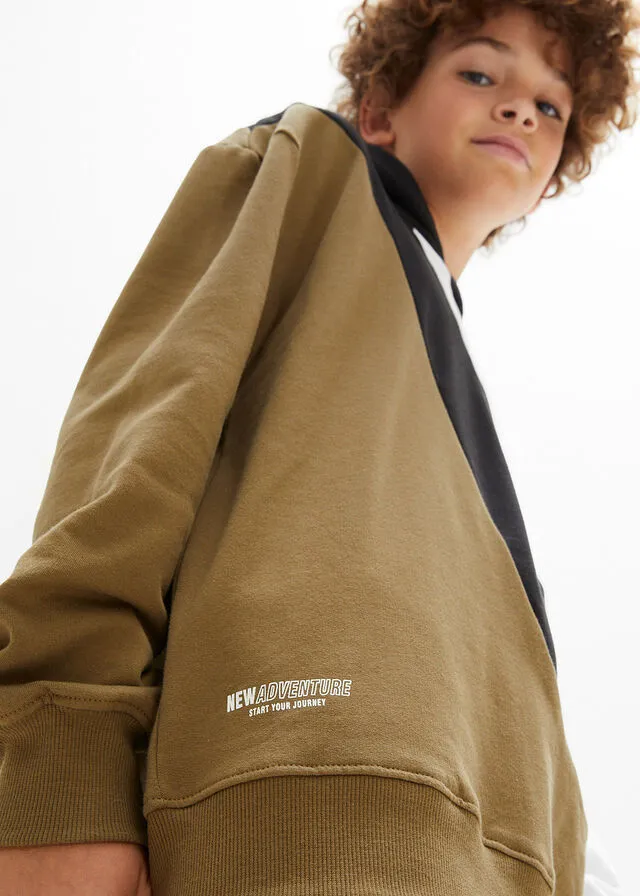 SUDADERA CON CAPUCHA VERDE CAQUINEGROBLANCO ESTAMPADO