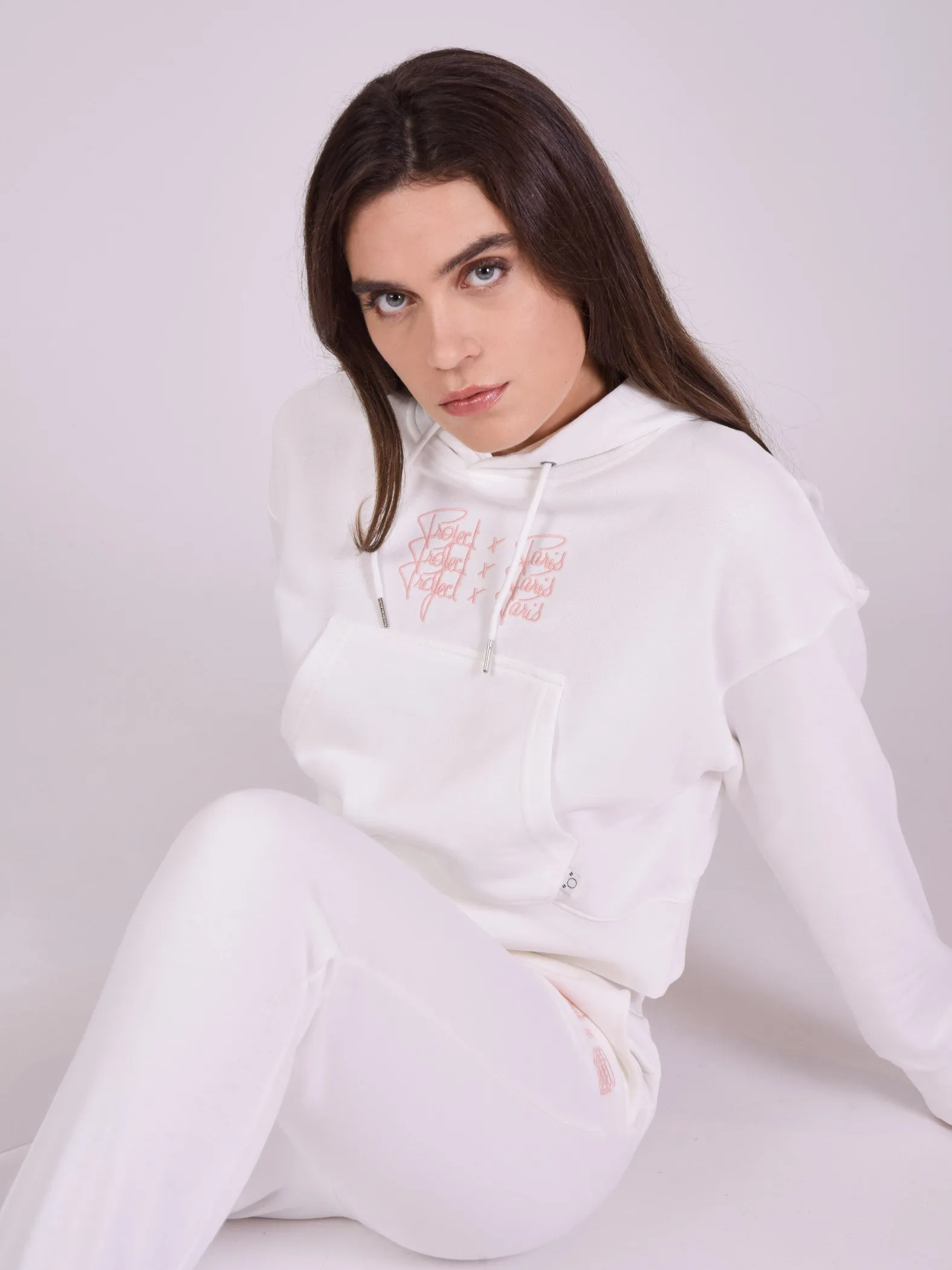 Sudadera con triple logotipo